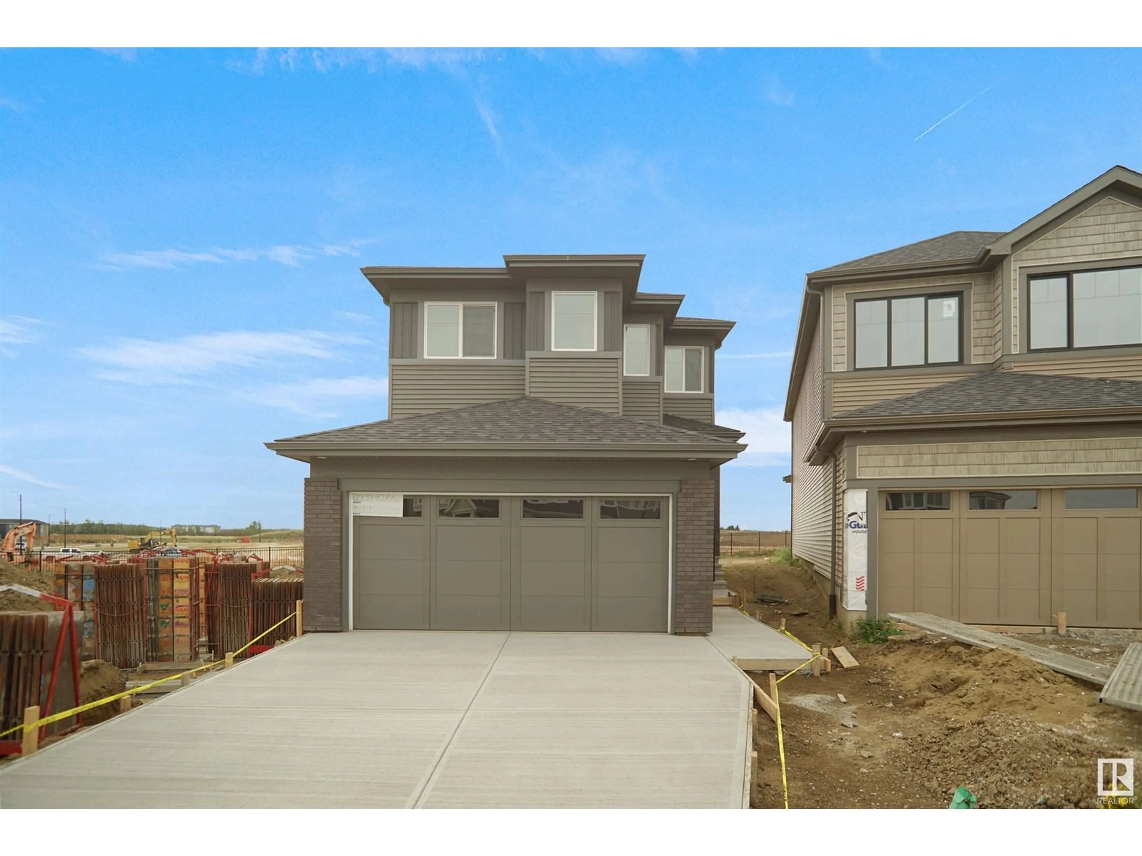 Frontside or backside of a home, the street view for 22829 82A AV NW, Edmonton Alberta T5T7N7