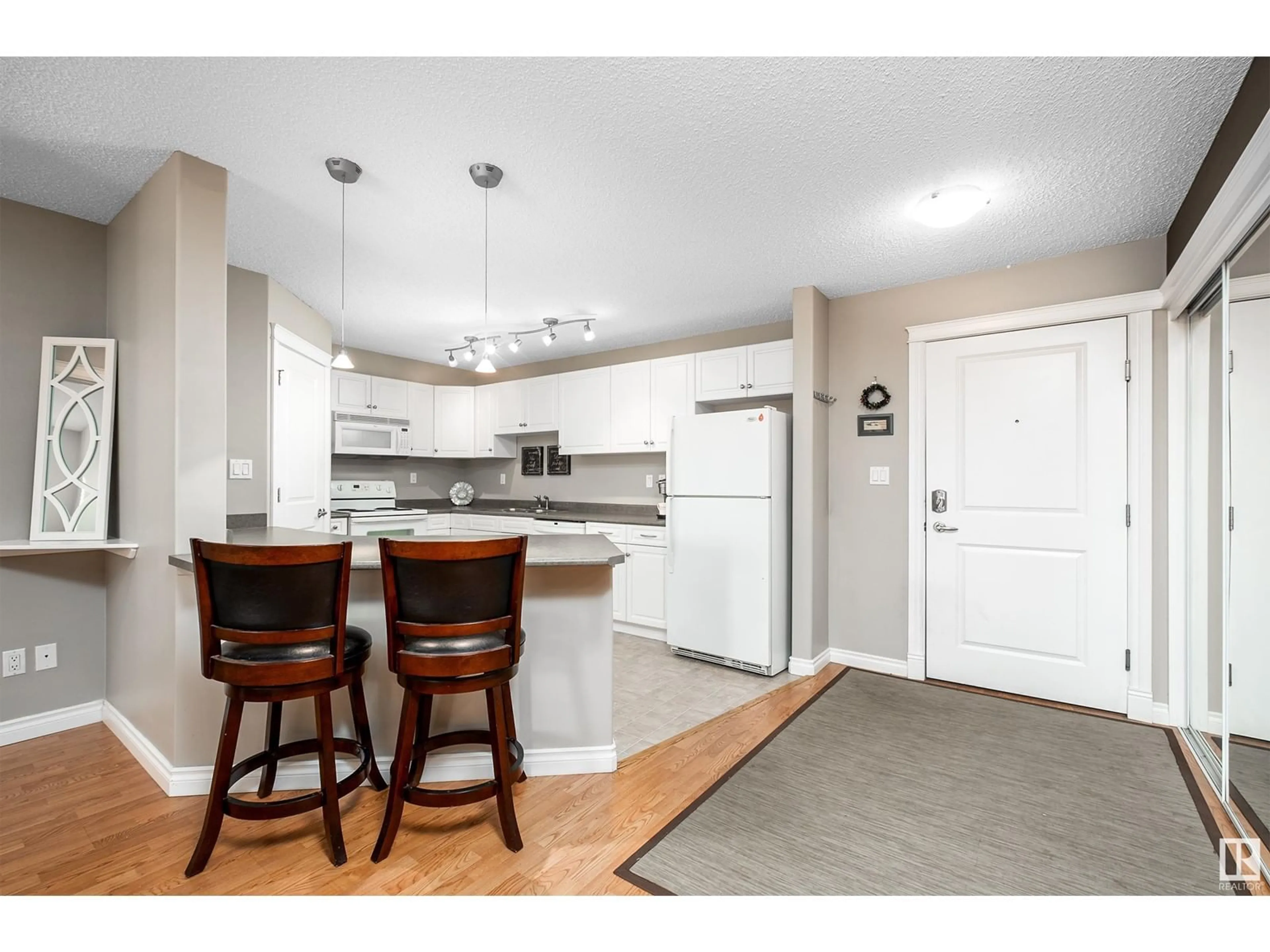 Open concept kitchen for #404A 6 SPRUCE RIDGE DR, Spruce Grove Alberta T7X4M5