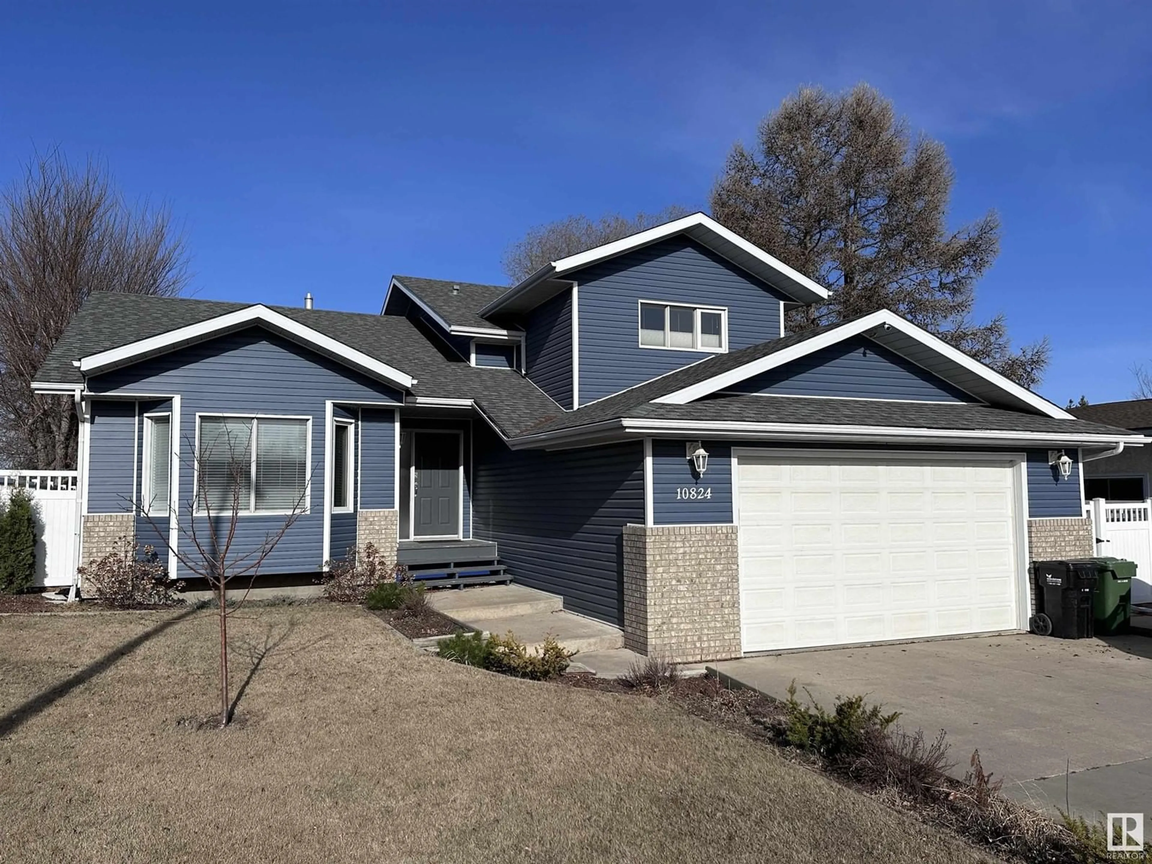 Frontside or backside of a home, the street view for 10824 106A Avenue, Westlock Alberta T7P1B4