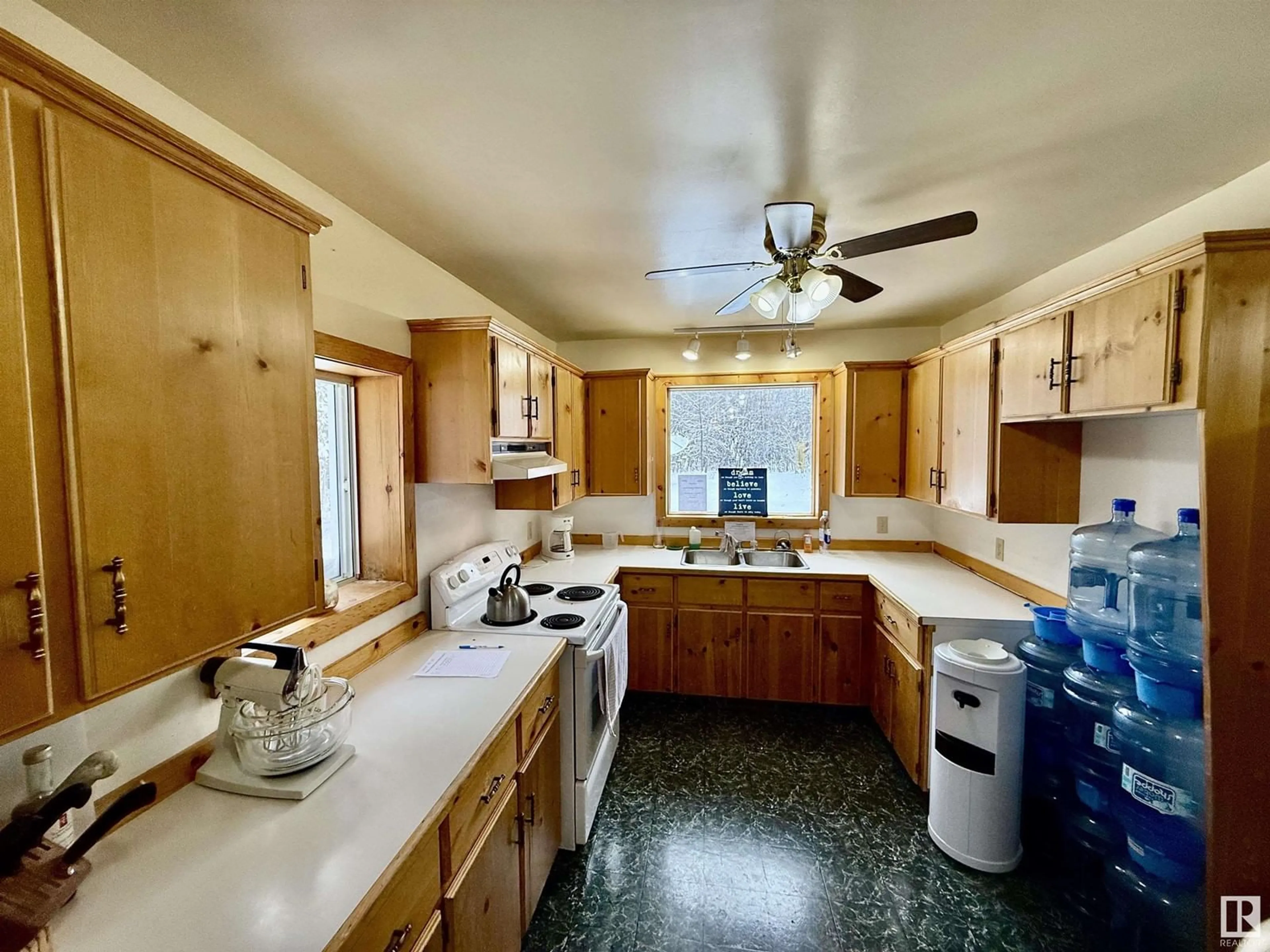 Kitchen, wood floors, cottage for 62507 RR 490, Rural Bonnyville M.D. Alberta T0A1P0