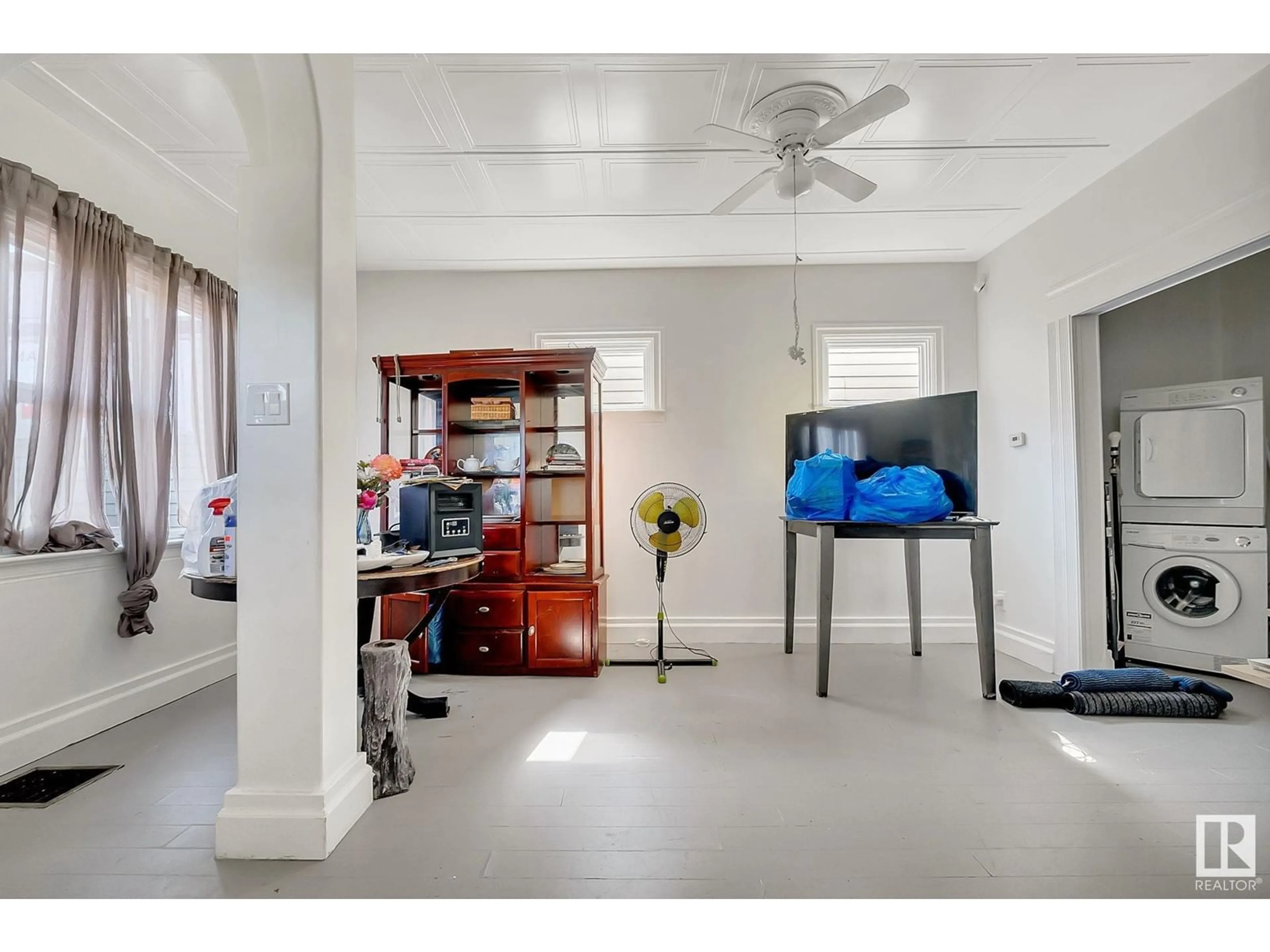 A pic of a room, wood floors for 12732 127 ST NW, Edmonton Alberta T5L1A5