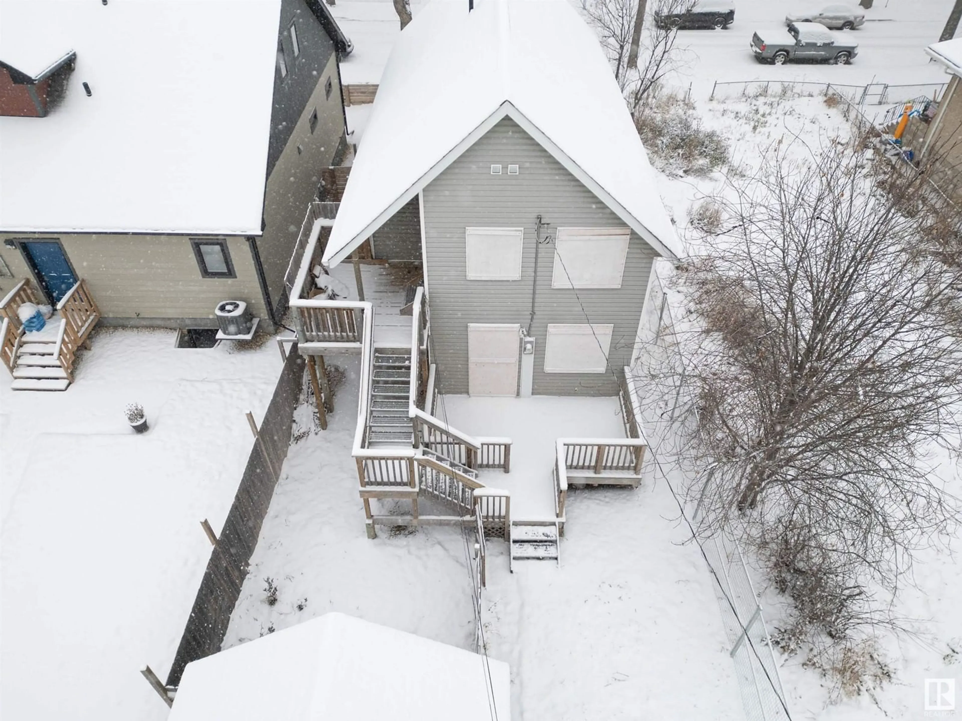 Frontside or backside of a home, the street view for 9620 110 AV NW, Edmonton Alberta T5H1H5