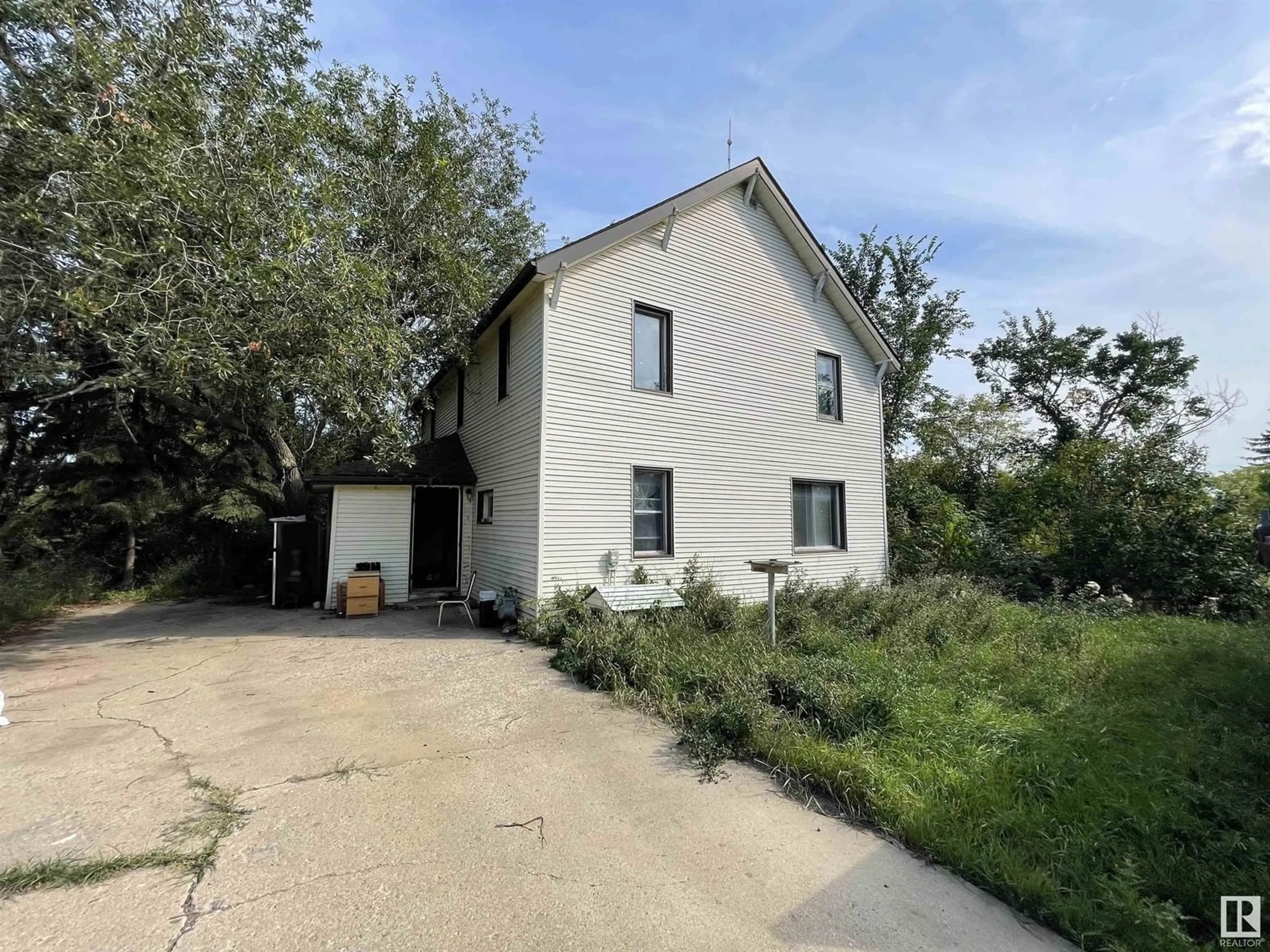 Frontside or backside of a home, cottage for 51514 Range 191 RD, Rural Beaver County Alberta T0B4J0