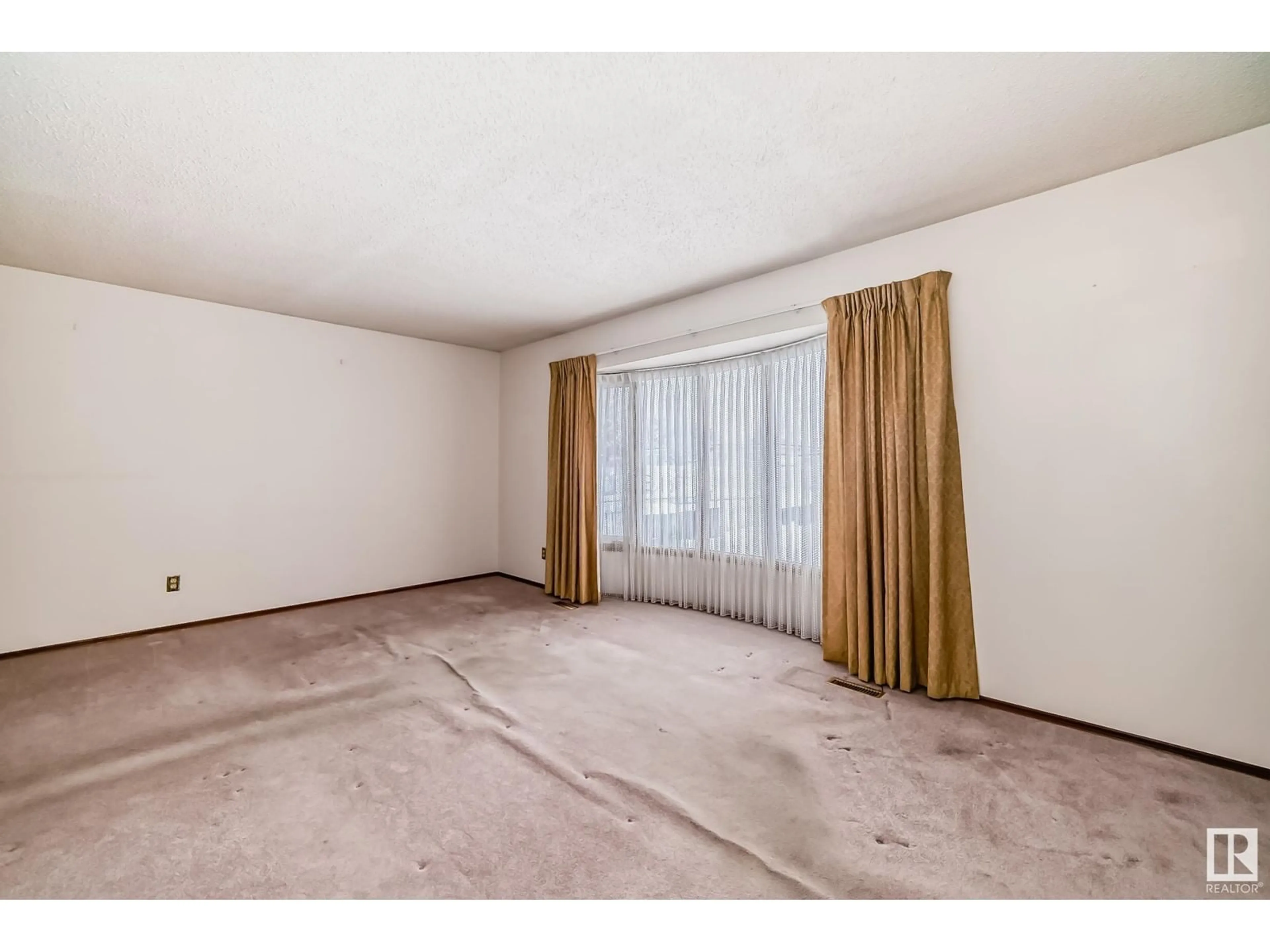 A pic of a room, not visible floor for 3615 75 ST NW, Edmonton Alberta T6K0L5