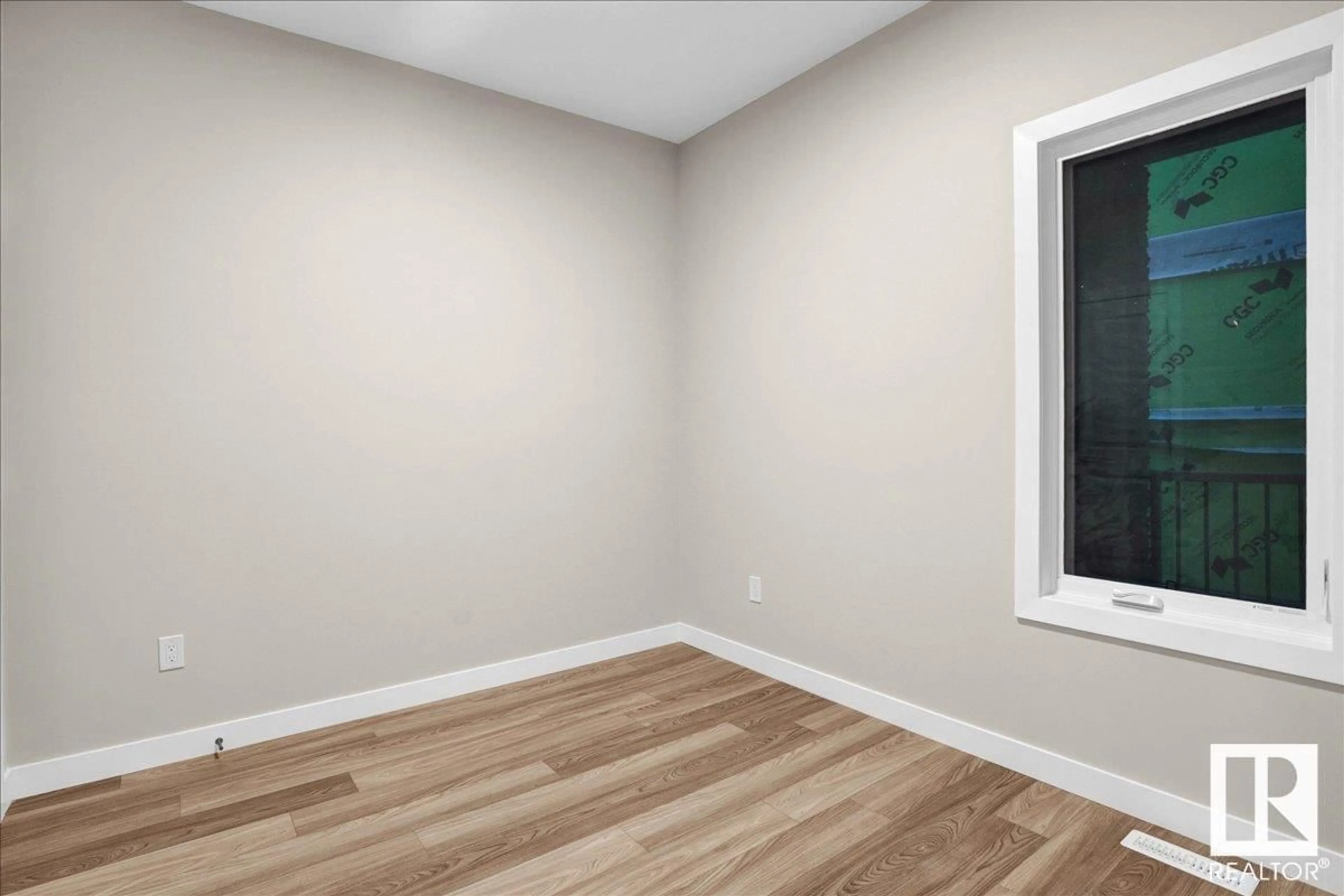 A pic of a room, wood floors for 2029 209A ST NW, Edmonton Alberta T6M3C8