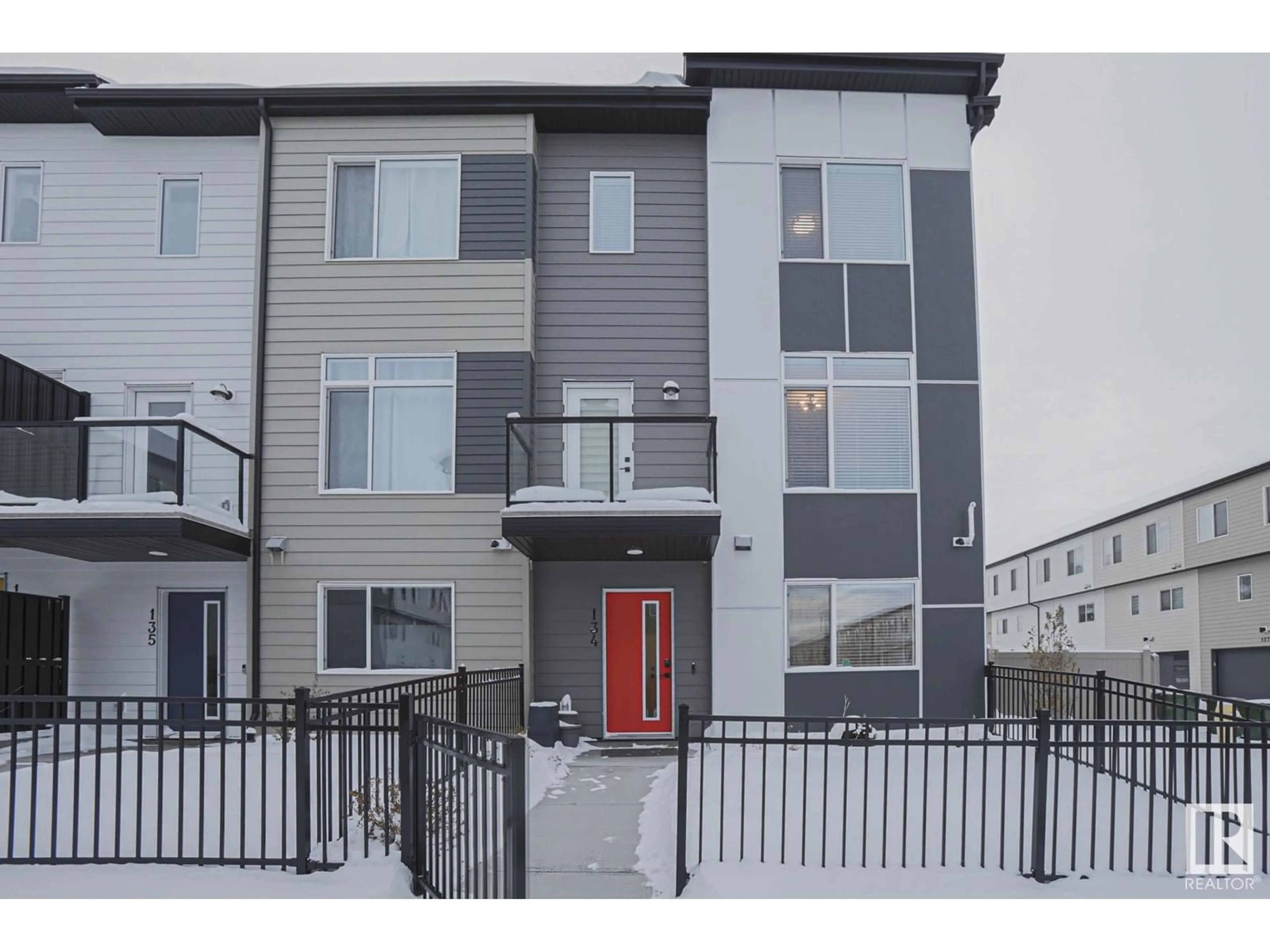 A pic from exterior of the house or condo for #134 804 WELSH DR SW, Edmonton Alberta T6X1Y8