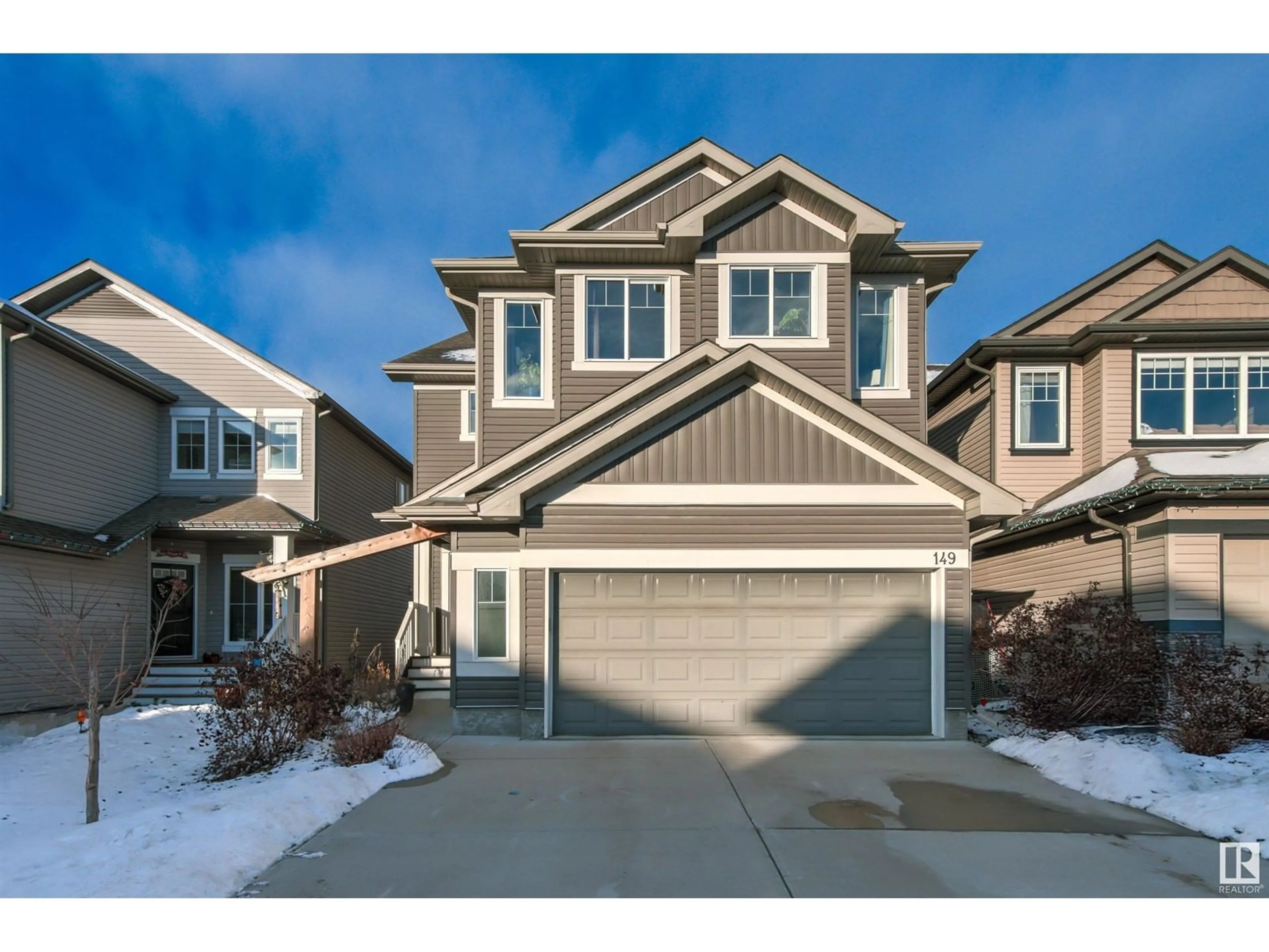 Frontside or backside of a home, the street view for 149 SANDALWOOD CR, Sherwood Park Alberta T8H0S4