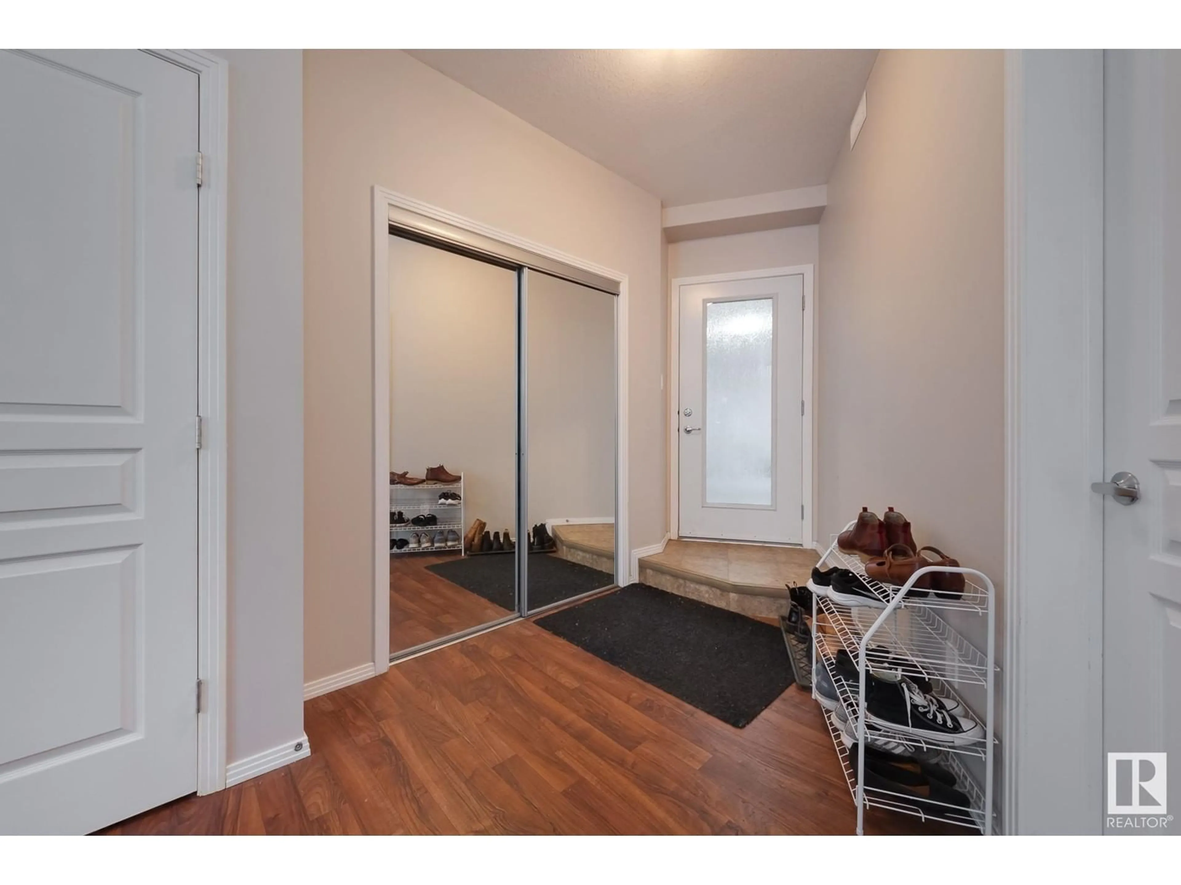 Indoor entryway, wood floors for #162 4823 104A ST NW, Edmonton Alberta T6H0R5