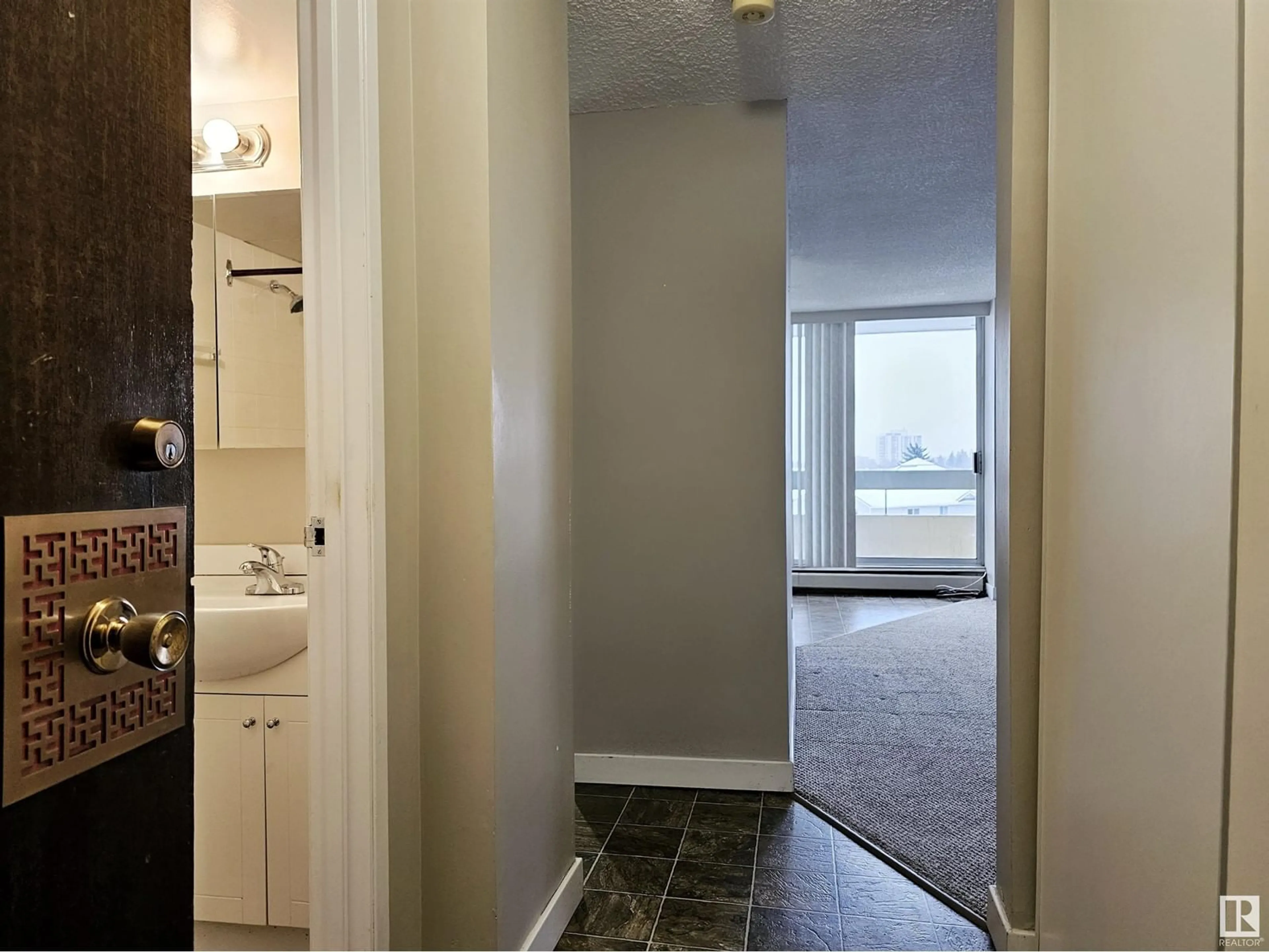 A pic of a room, not visible floor for #401 10883 SASKATCHEWAN DR NW, Edmonton Alberta T5J2R4