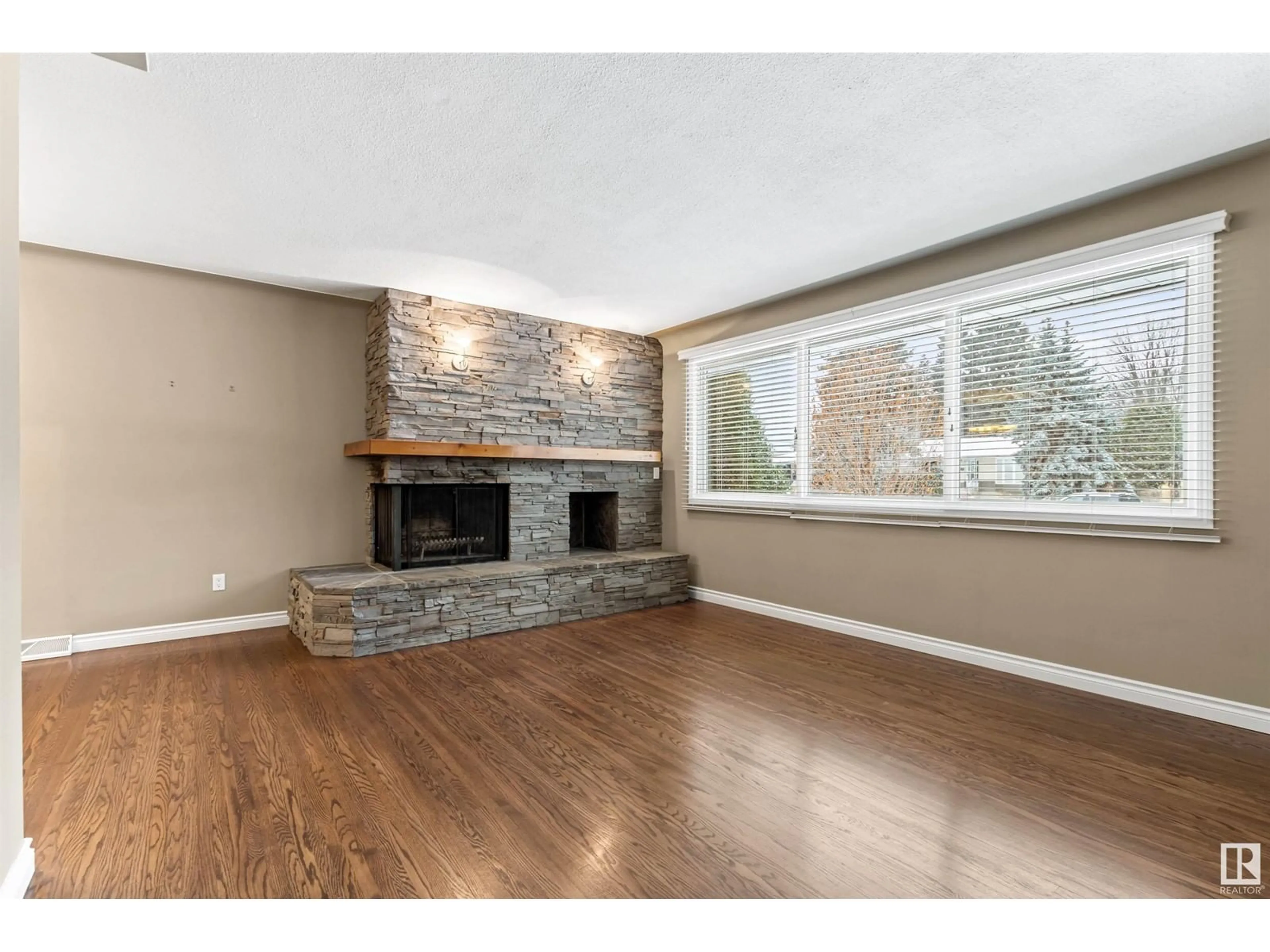 Living room, wood floors for 8111 145 ST NW, Edmonton Alberta T5R0S8