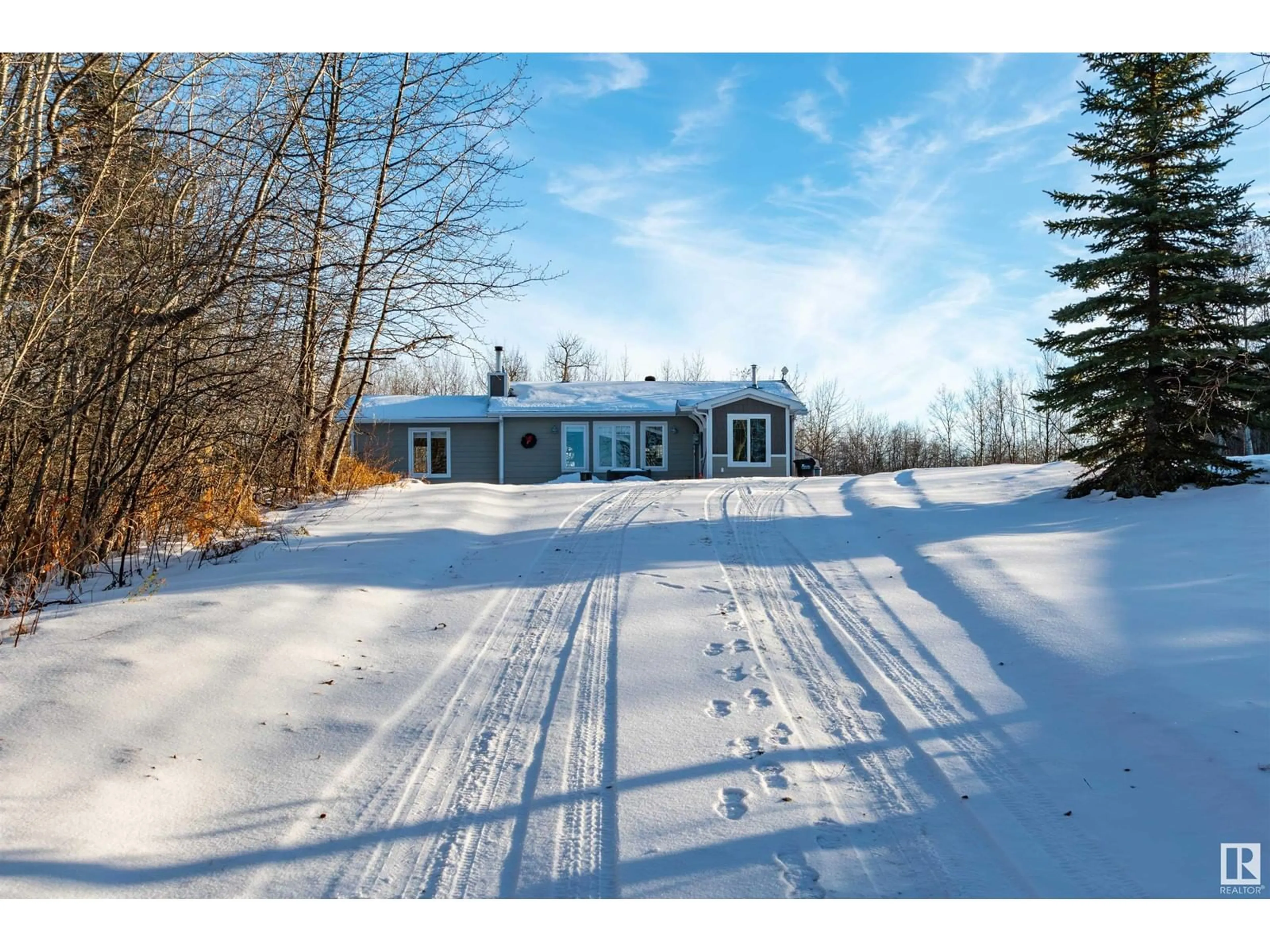 A pic from exterior of the house or condo, cottage for #121 20212 TWP ROAD 510, Rural Strathcona County Alberta T8G1E4