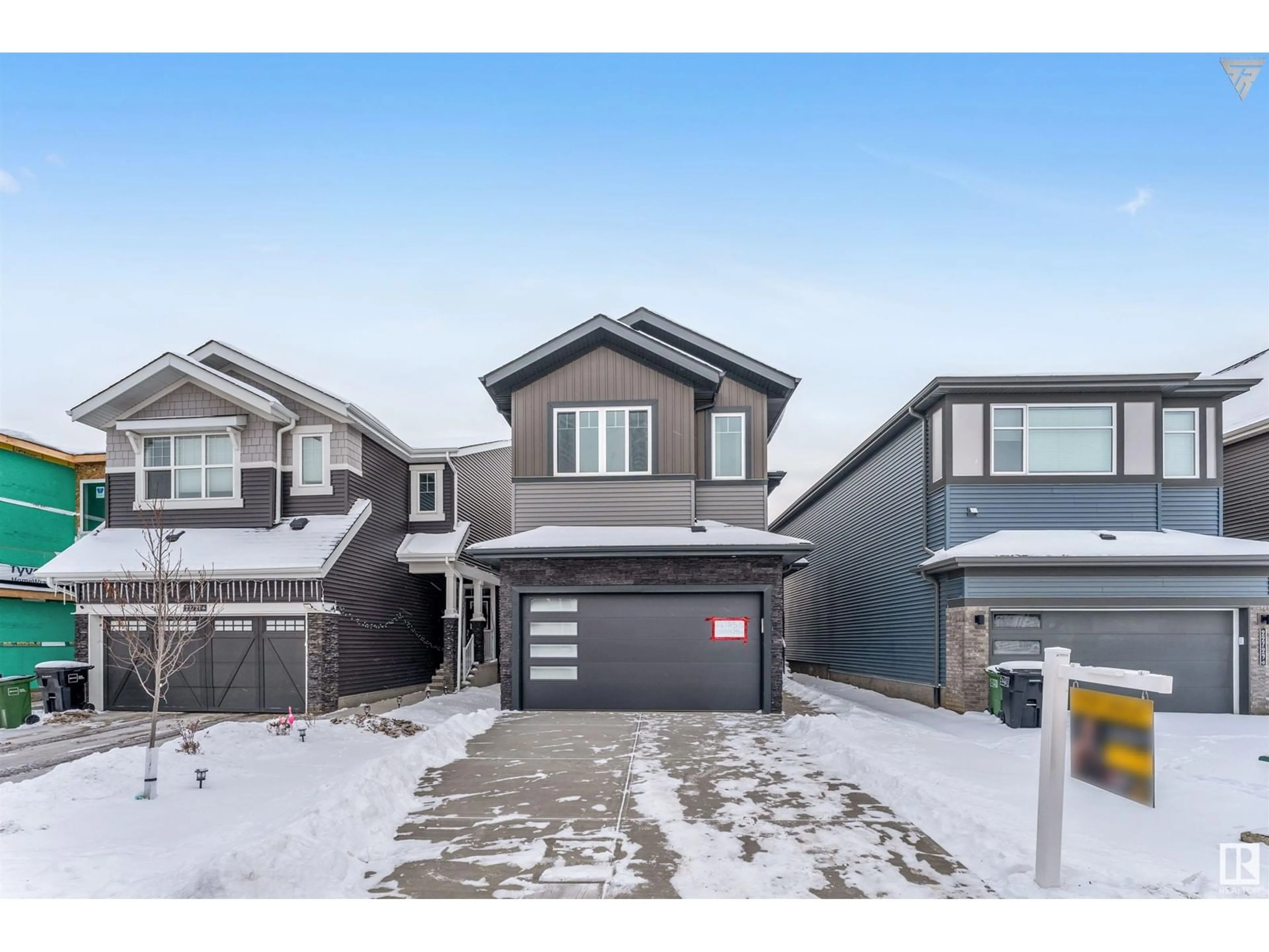 Frontside or backside of a home, the street view for 22725 82A AV NW, Edmonton Alberta T5T4H5