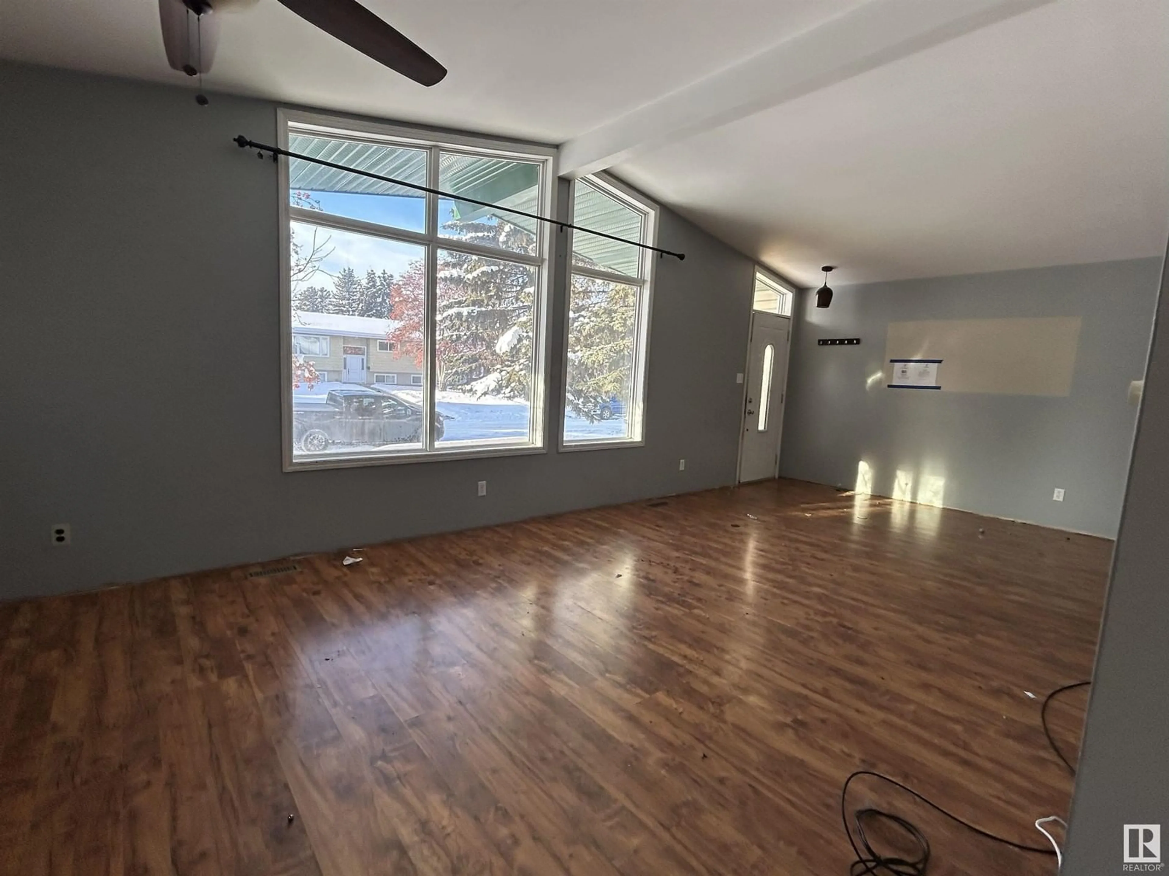 Other indoor space, wood floors for 120 BRANTFORD ST, Spruce Grove Alberta T7X1B4