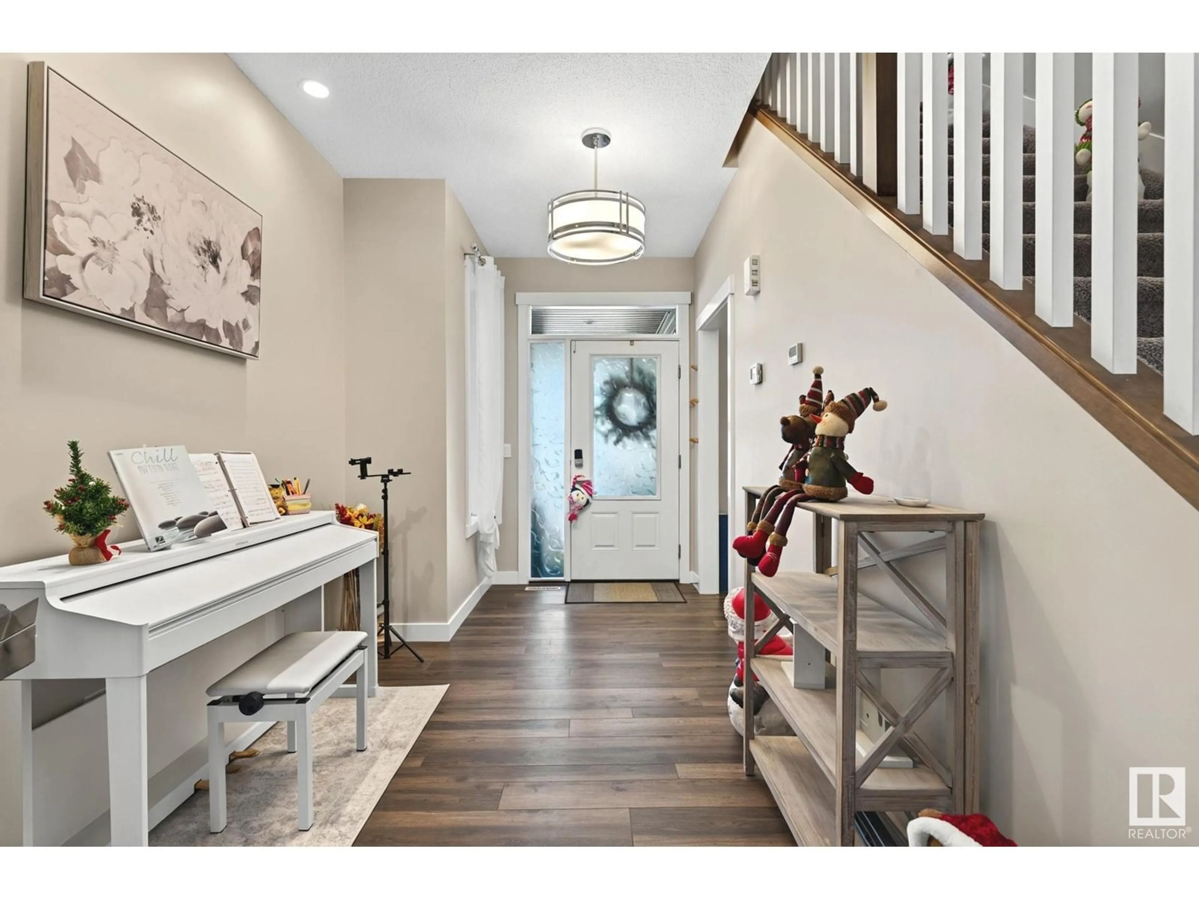 Indoor entryway, wood floors for 5715 ALLBRIGHT CO SW, Edmonton Alberta T6W3T9