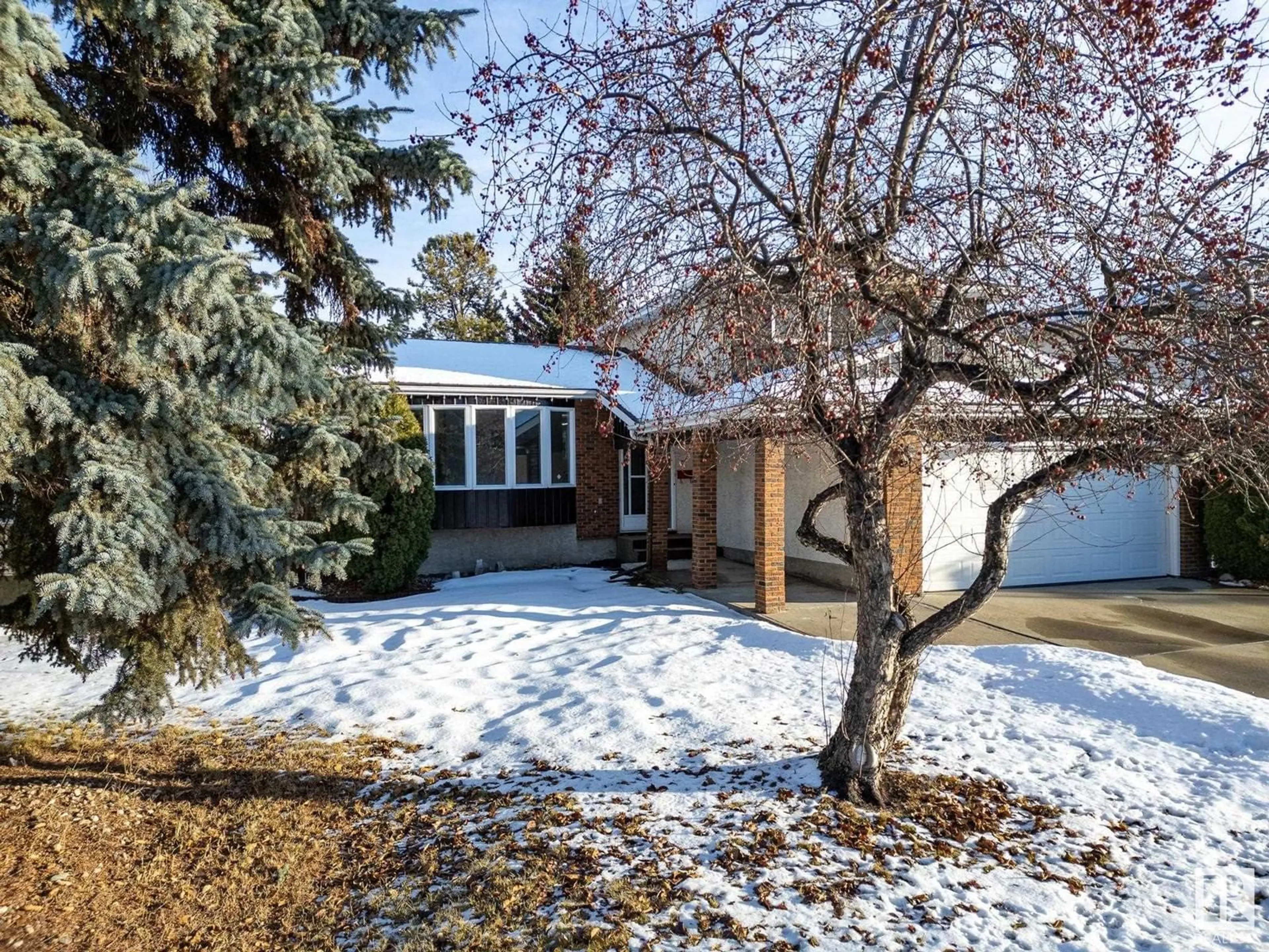 Frontside or backside of a home, the street view for 6247 187 ST NW, Edmonton Alberta T5T2R7