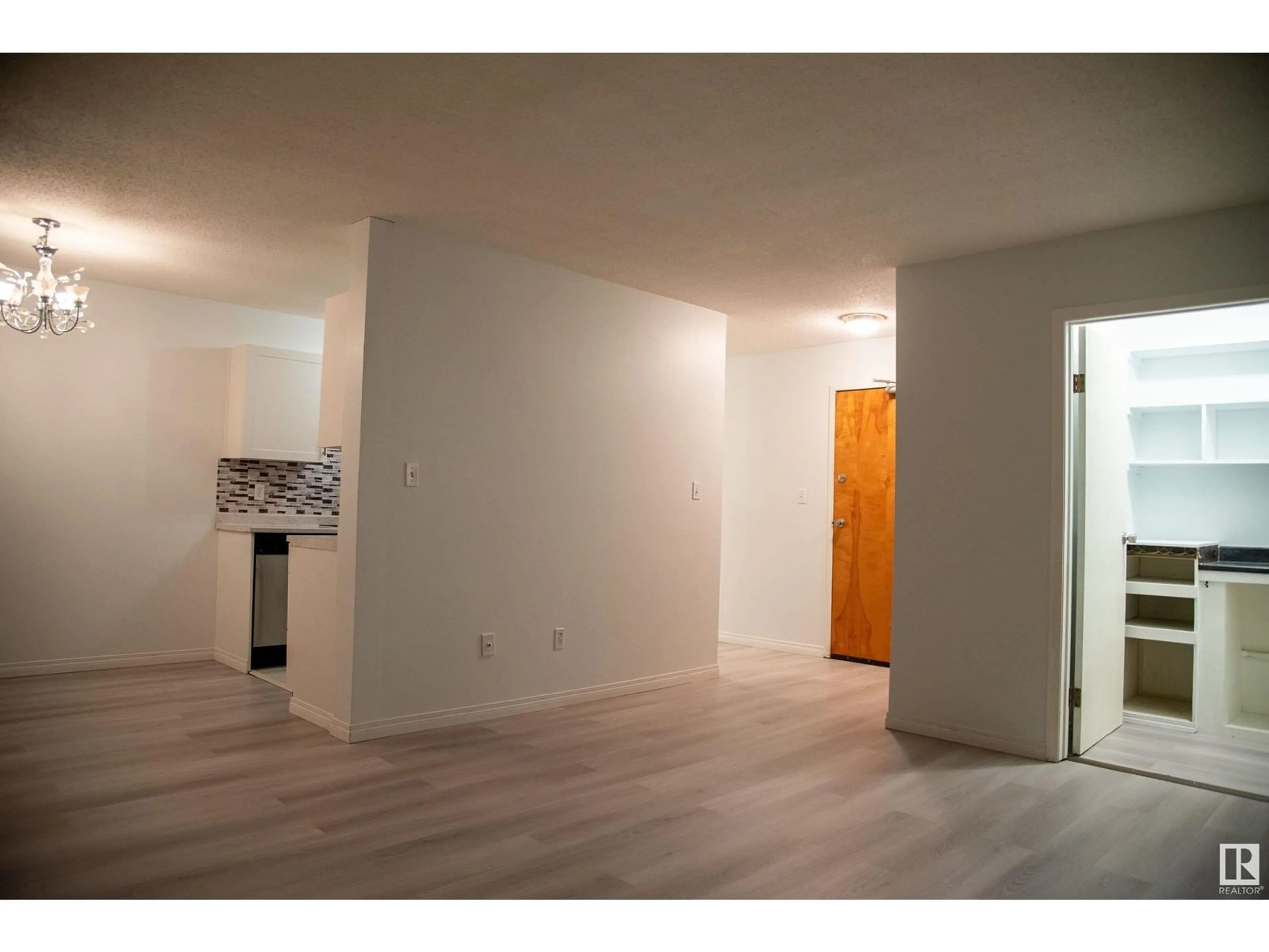 A pic of a room, wood floors for #204 12036 66 ST NW, Edmonton Alberta T5B1J6