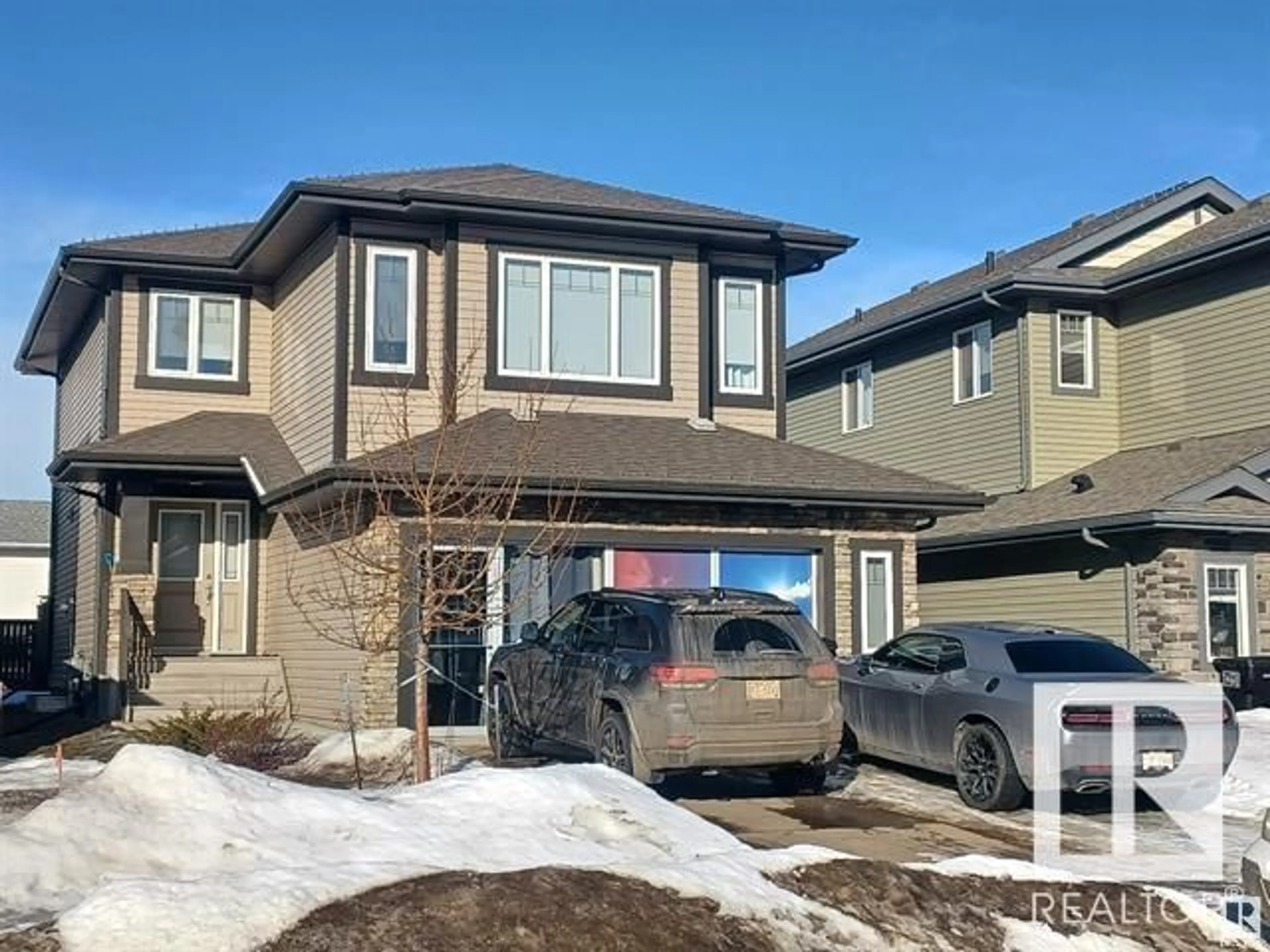 Frontside or backside of a home, the street view for 12620 45 ST NW, Edmonton Alberta T5A1L3