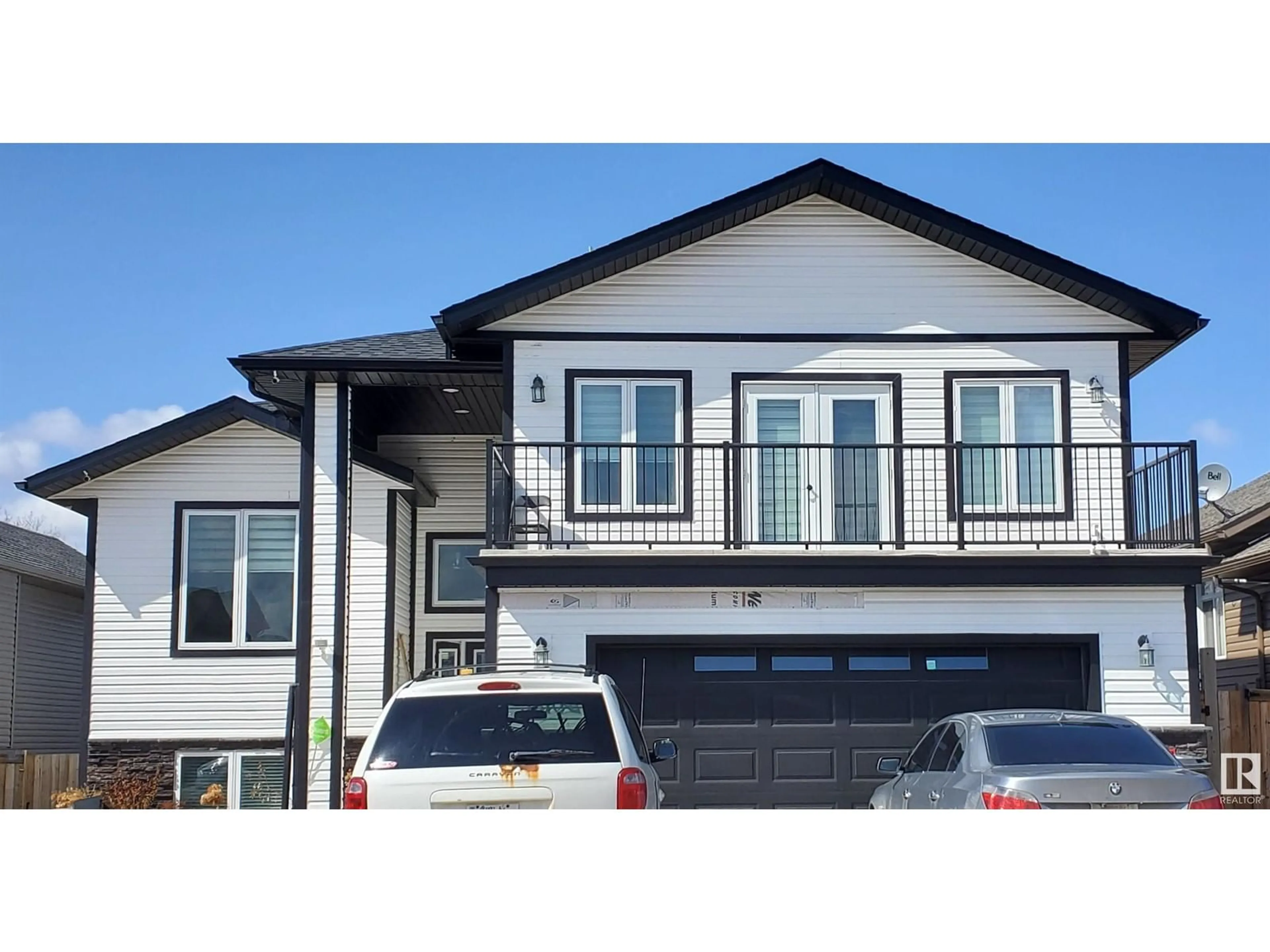 Home with vinyl exterior material, street for 5810 MEADOW WY, Cold Lake Alberta T9M0C2