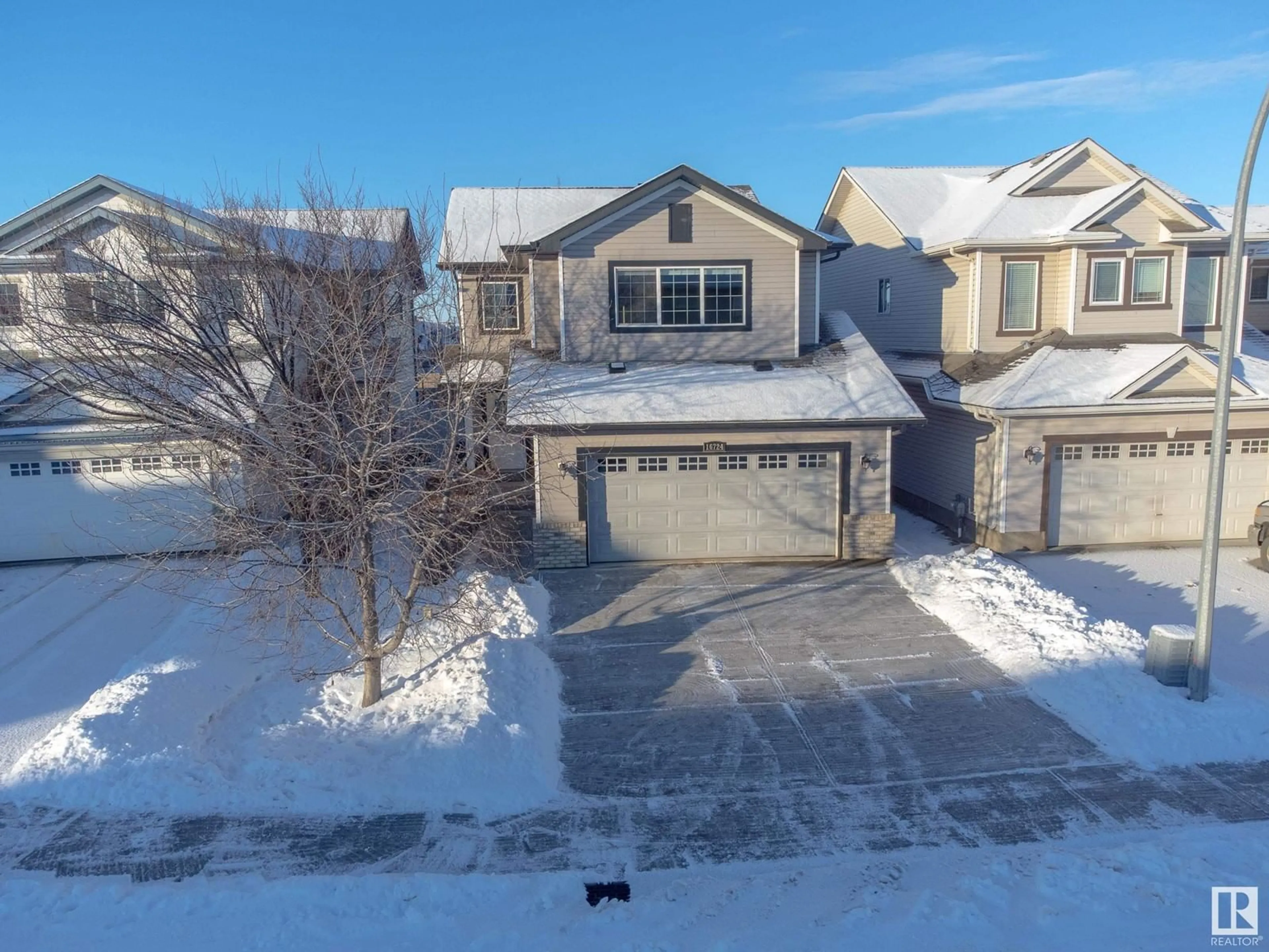 Frontside or backside of a home, the street view for 16724 119 ST NW, Edmonton Alberta T5X0B3