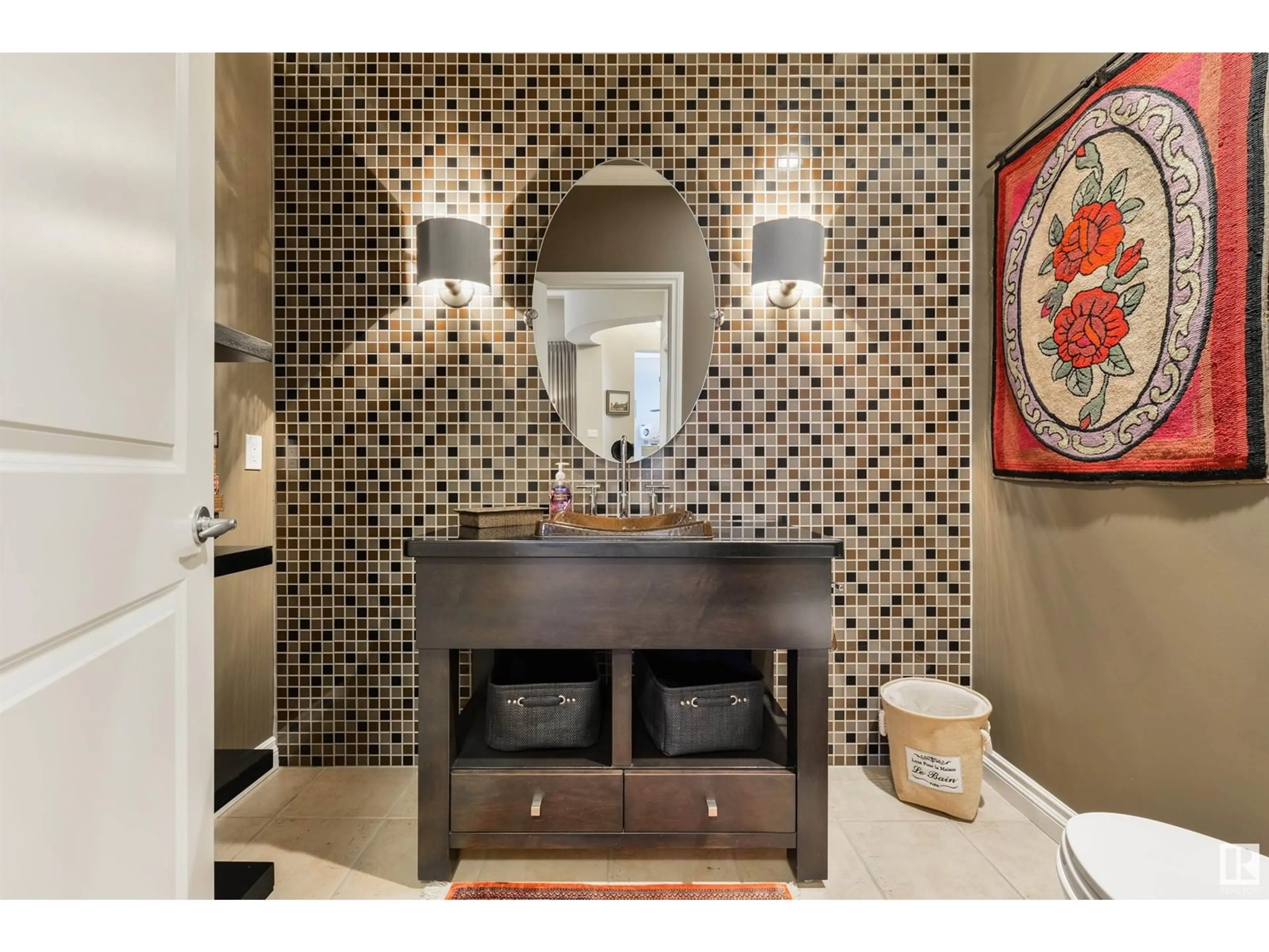 Contemporary bathroom, ceramic floors for #57 1225 WANYANDI RD NW, Edmonton Alberta T6M2W7