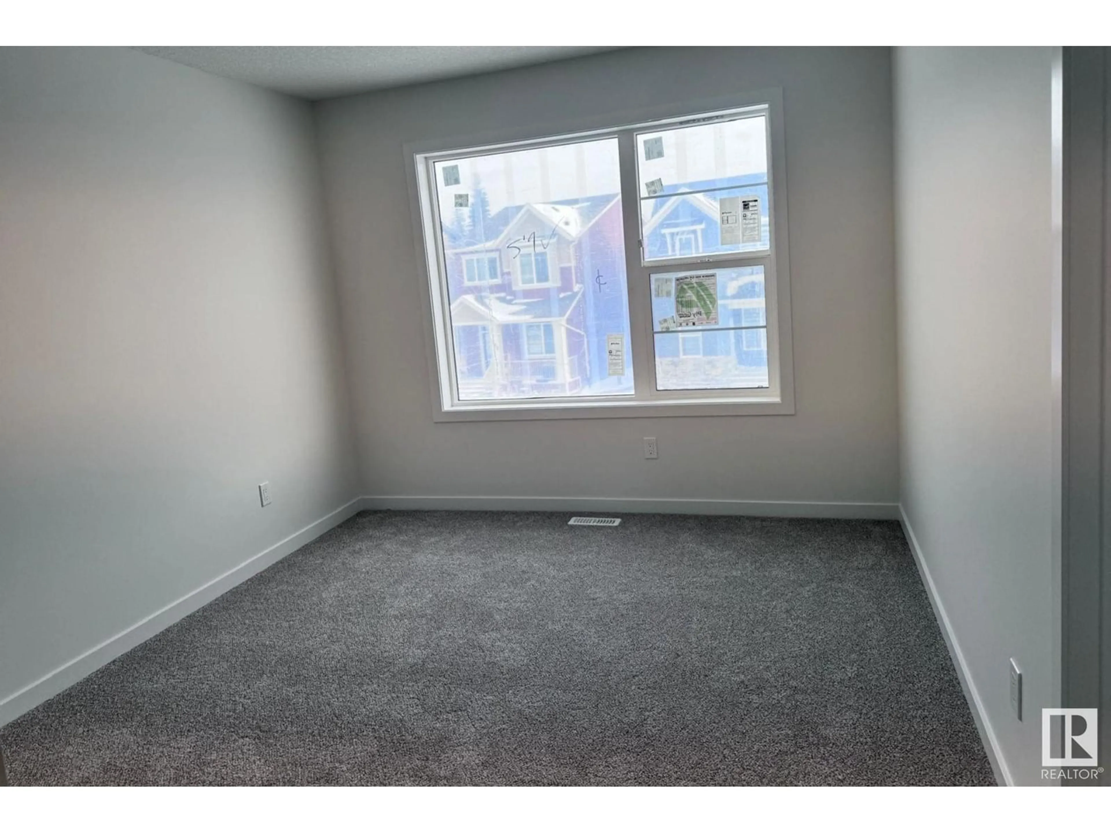 A pic of a room for 478 Edgemont DR NW, Edmonton Alberta T6M1J8