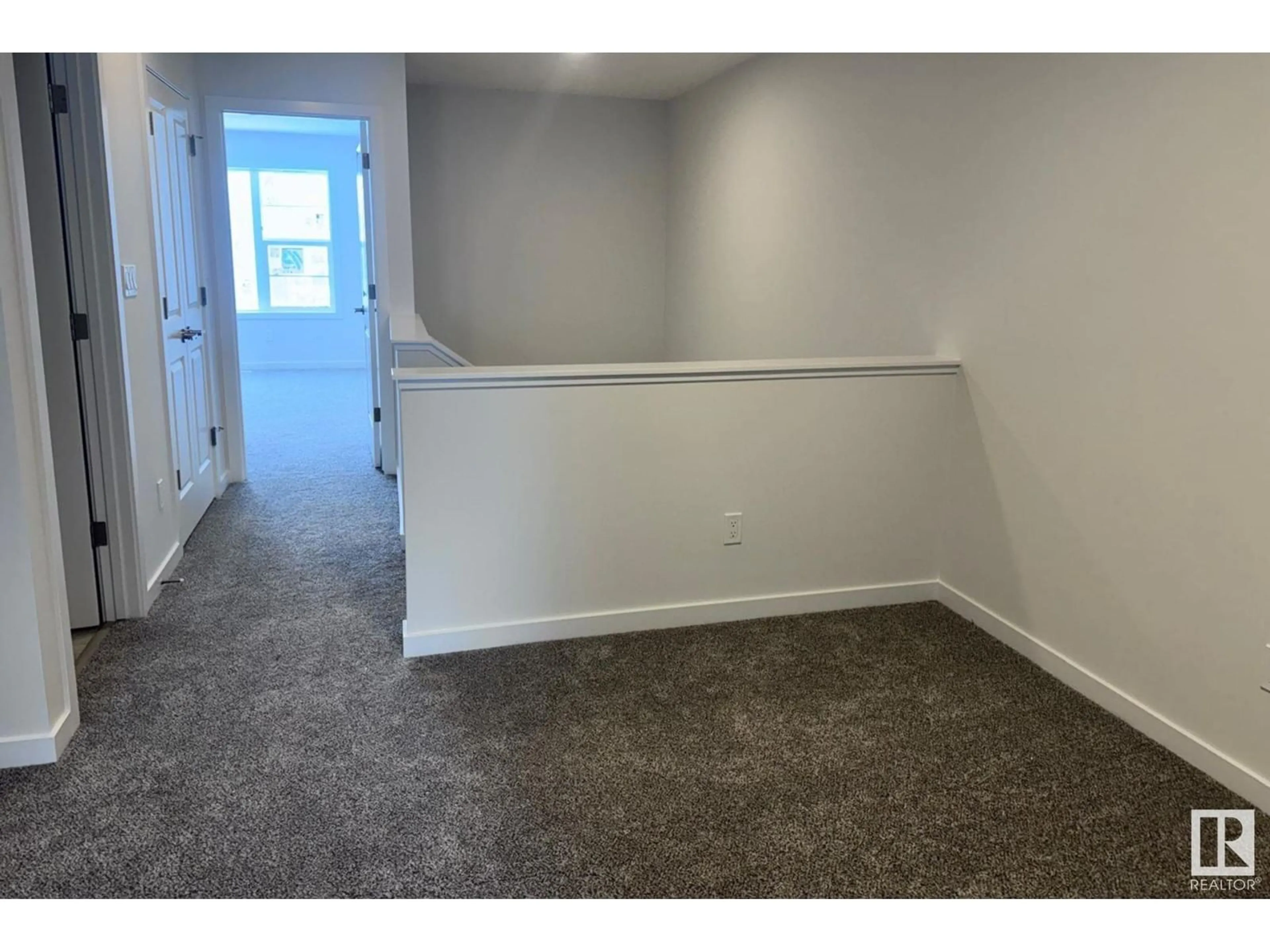 A pic of a room for 478 Edgemont DR NW, Edmonton Alberta T6M1J8