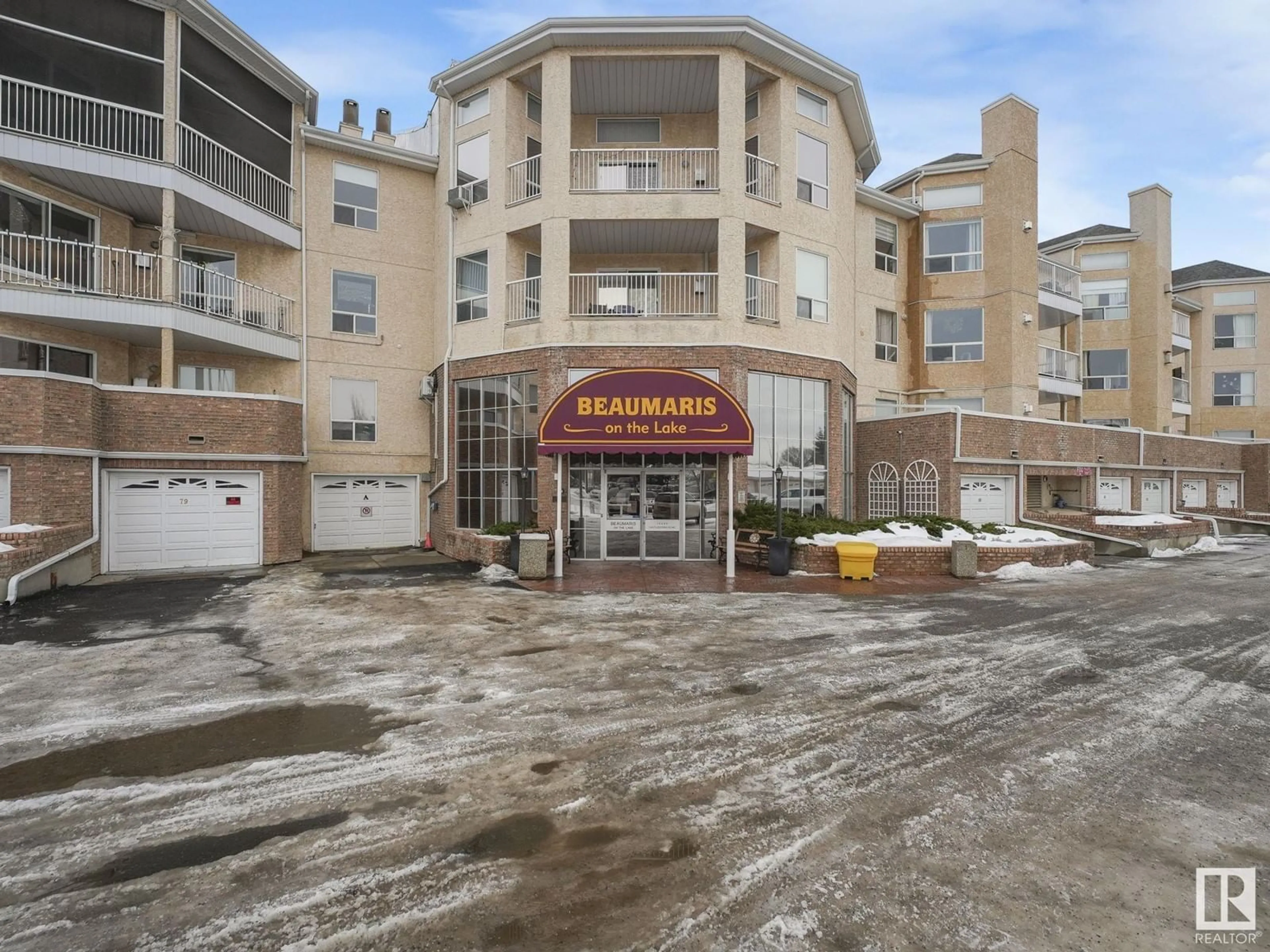 A pic from exterior of the house or condo, the front or back of building for #110 15499 CASTLE DOWNS RD NW, Edmonton Alberta T5X5Y3