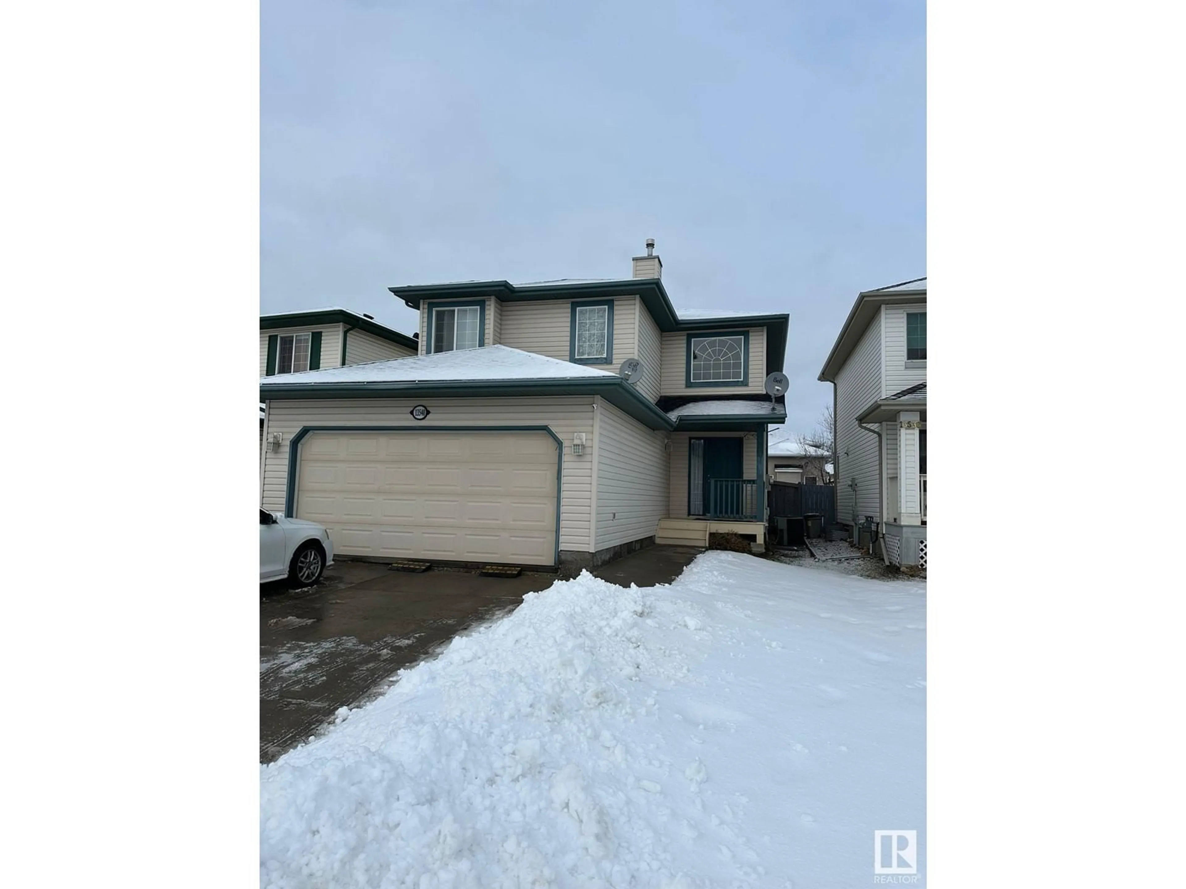 A pic from exterior of the house or condo, the street view for 13540 149 AV NW, Edmonton Alberta T6V1M1