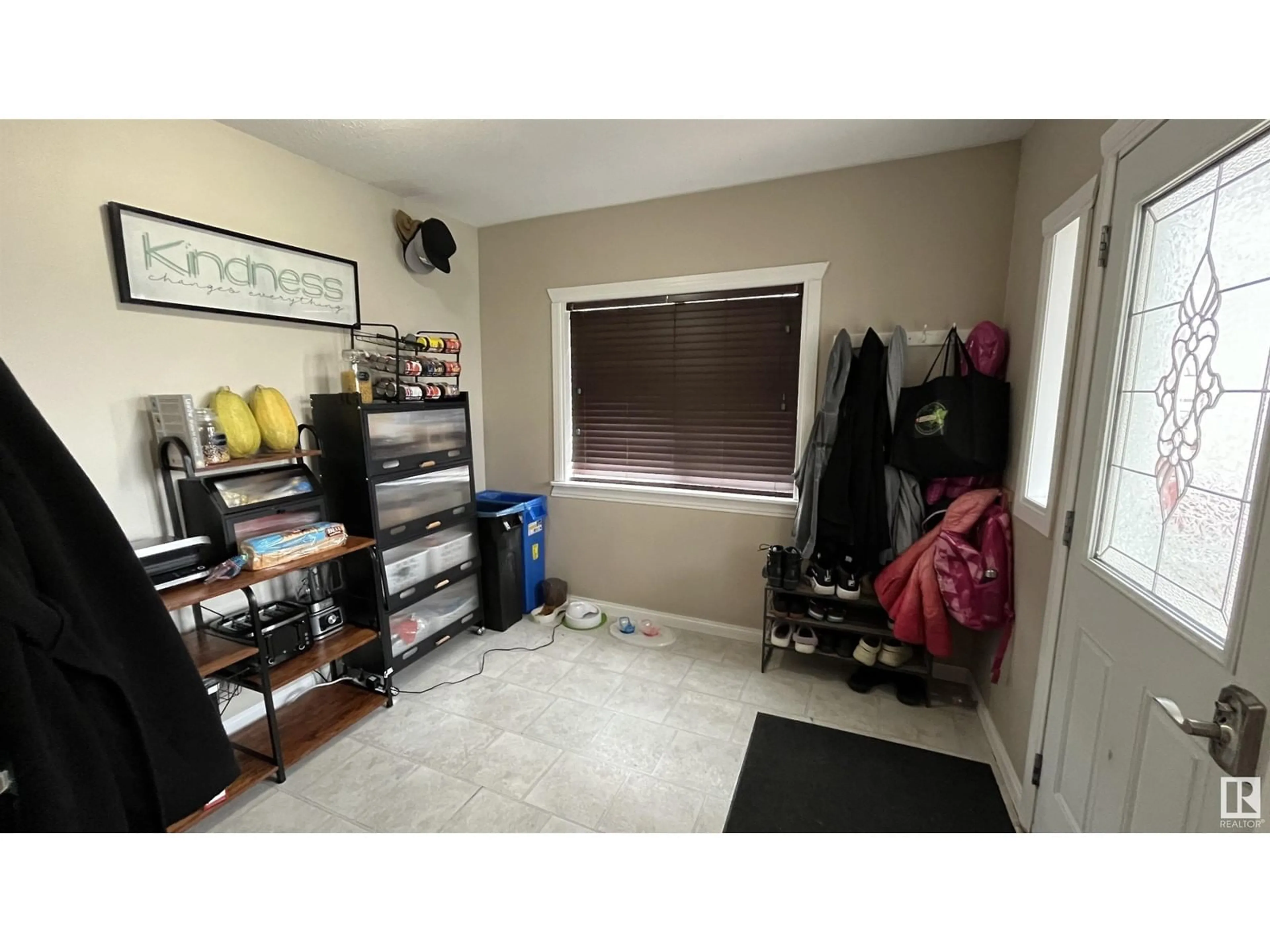 A pic of a room for 5108 50 ST, Bonnyville Town Alberta T9N0A6