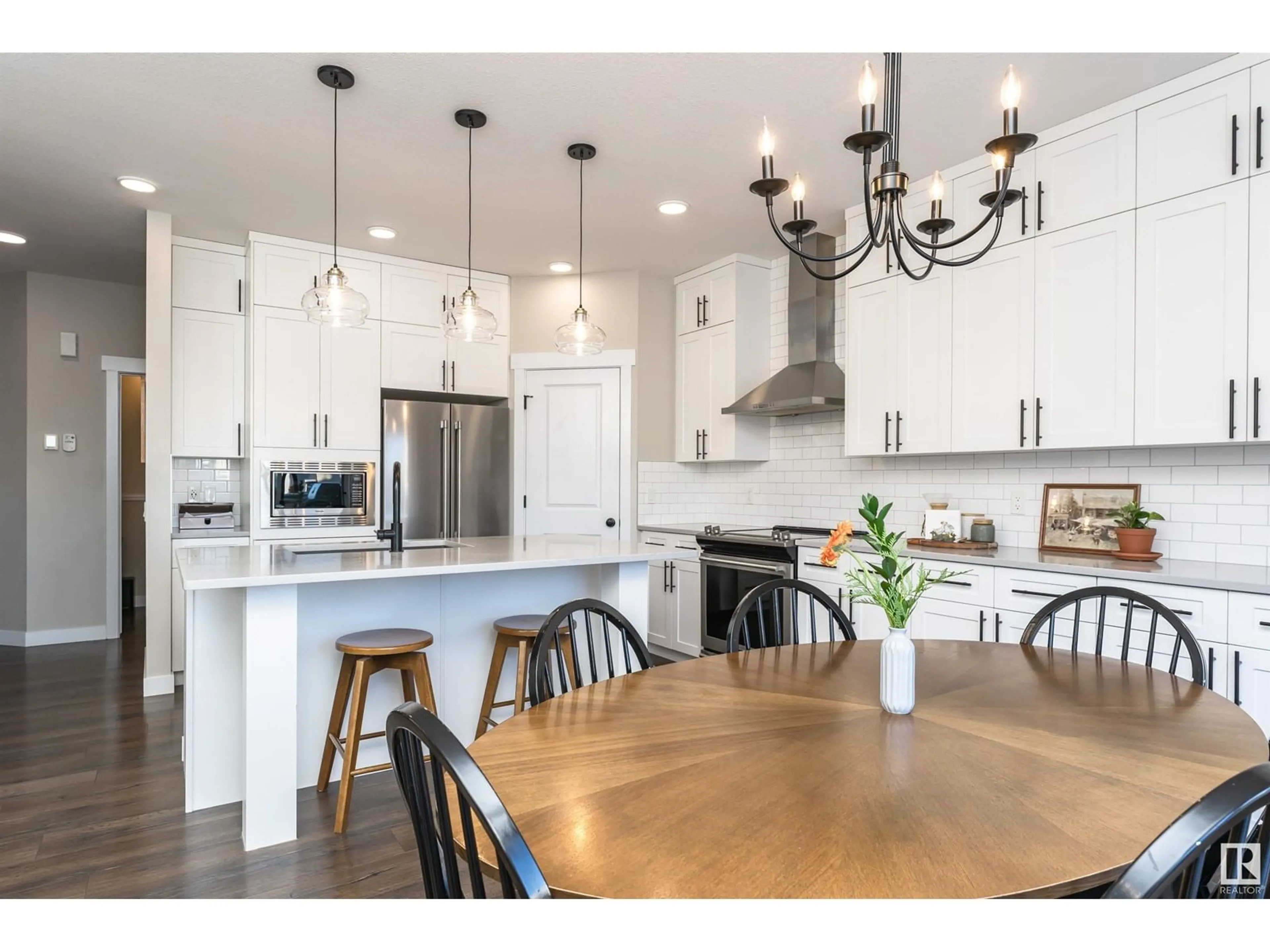 Open concept kitchen, unknown for 130 AMBLESIDE WY, Sherwood Park Alberta T8H1A6