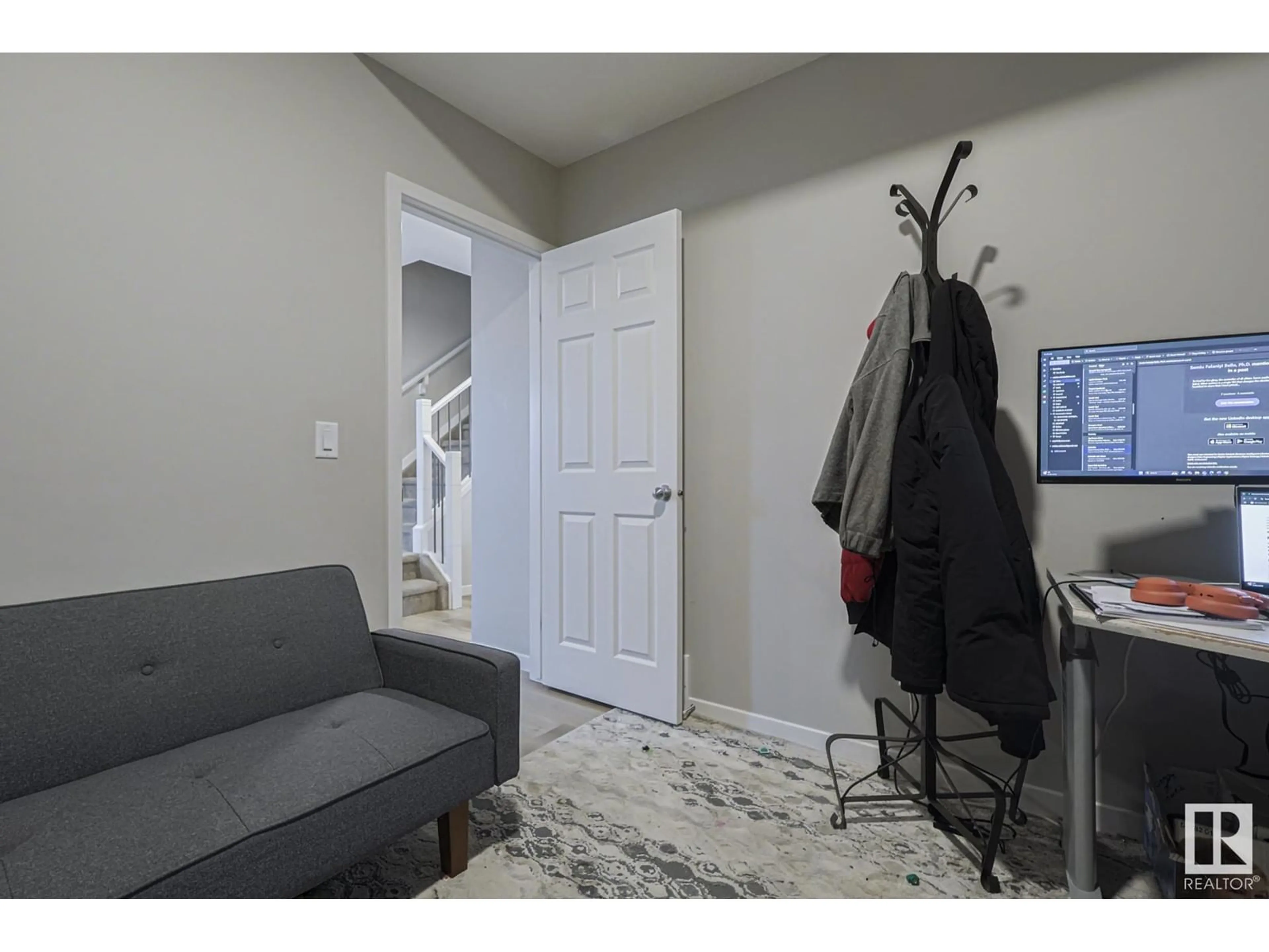 Indoor entryway for 5357 LARK LANDING LD NW, Edmonton Alberta T5S0S2