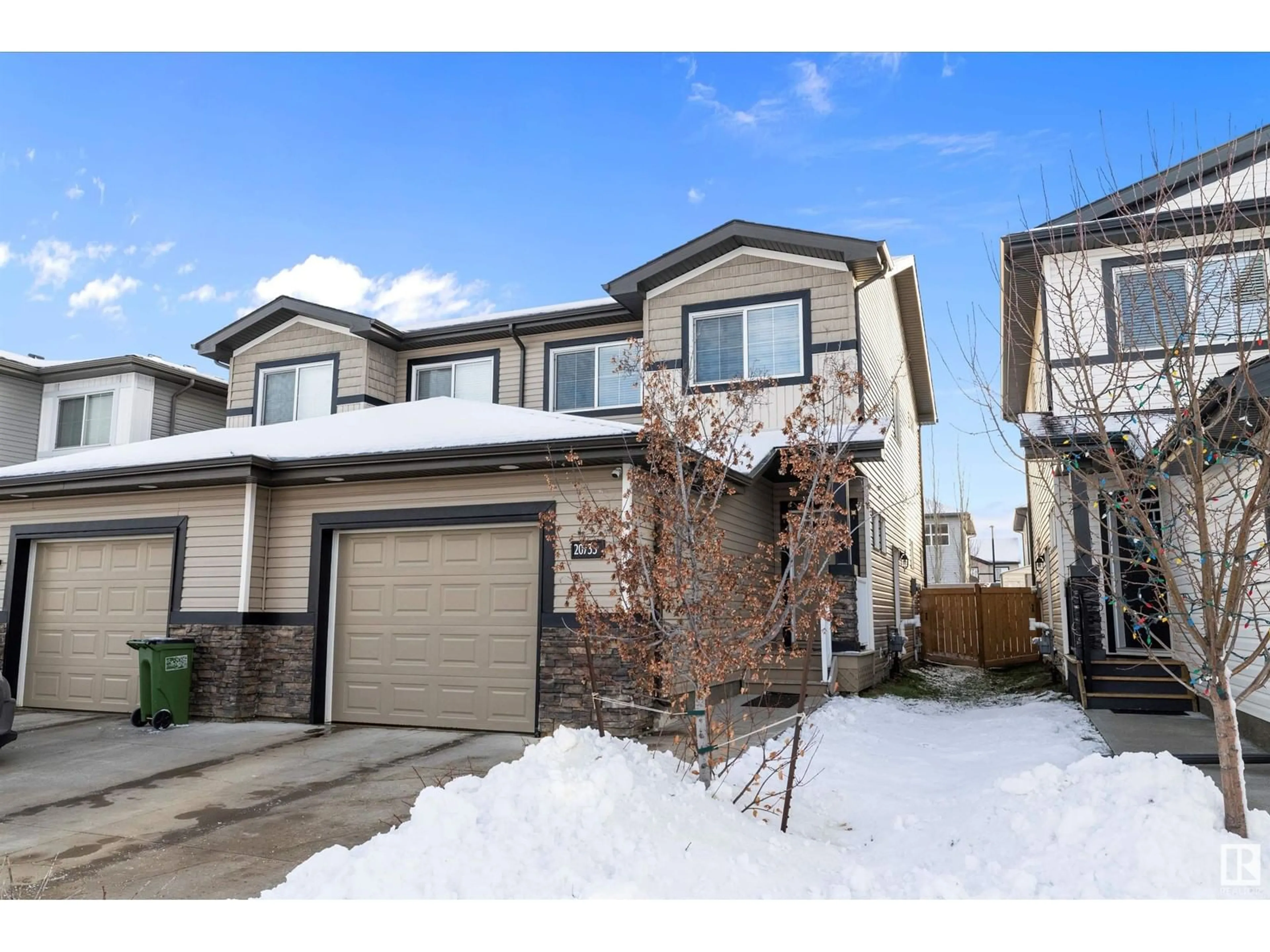 Unknown for 20733 99A AV NW NW, Edmonton Alberta T5T7G4