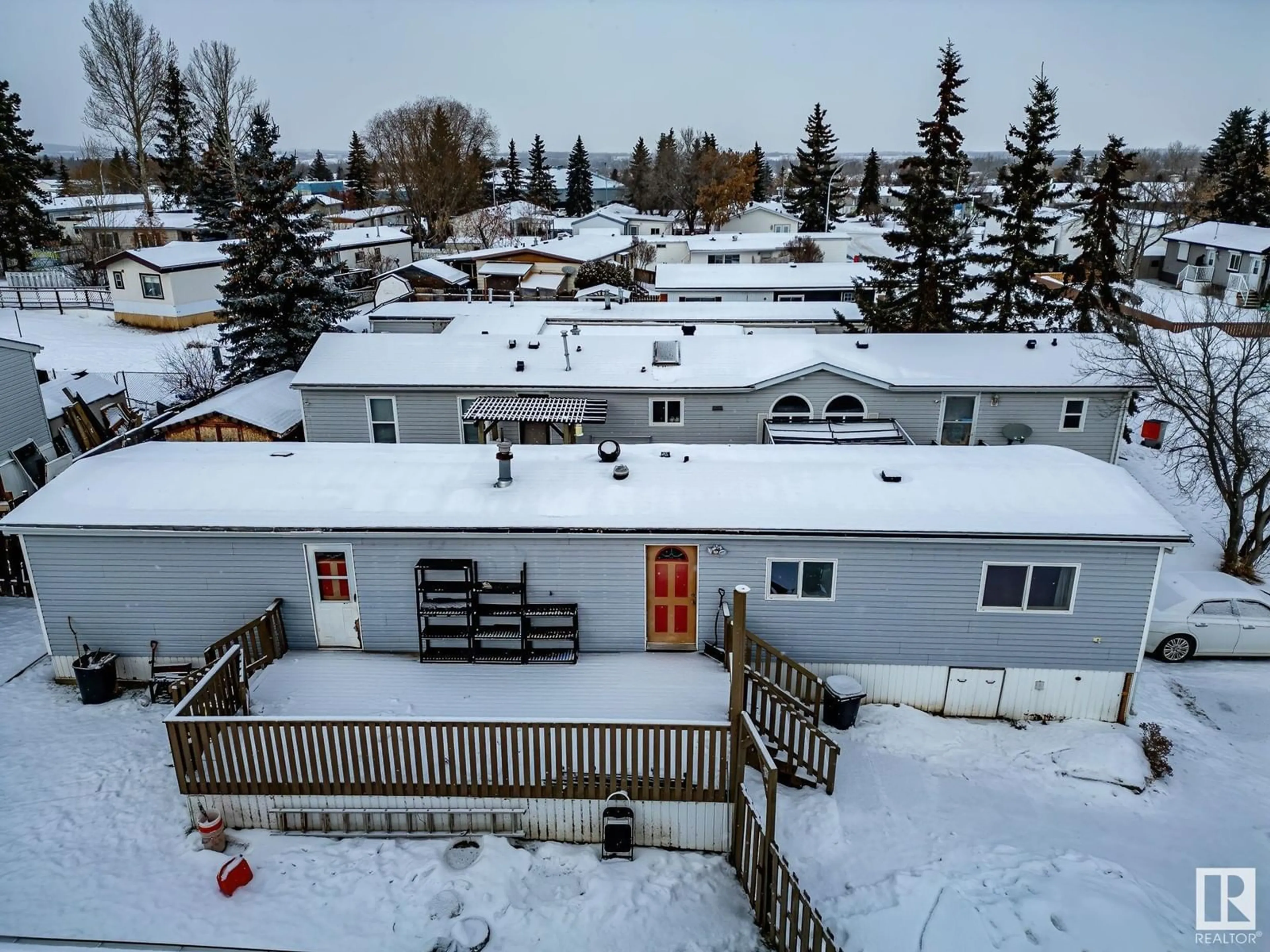 A pic from outside/outdoor area/front of a property/back of a property/a pic from drone, unknown for 114 53222 Range Road 272, Rural Parkland County Alberta T7X3N6