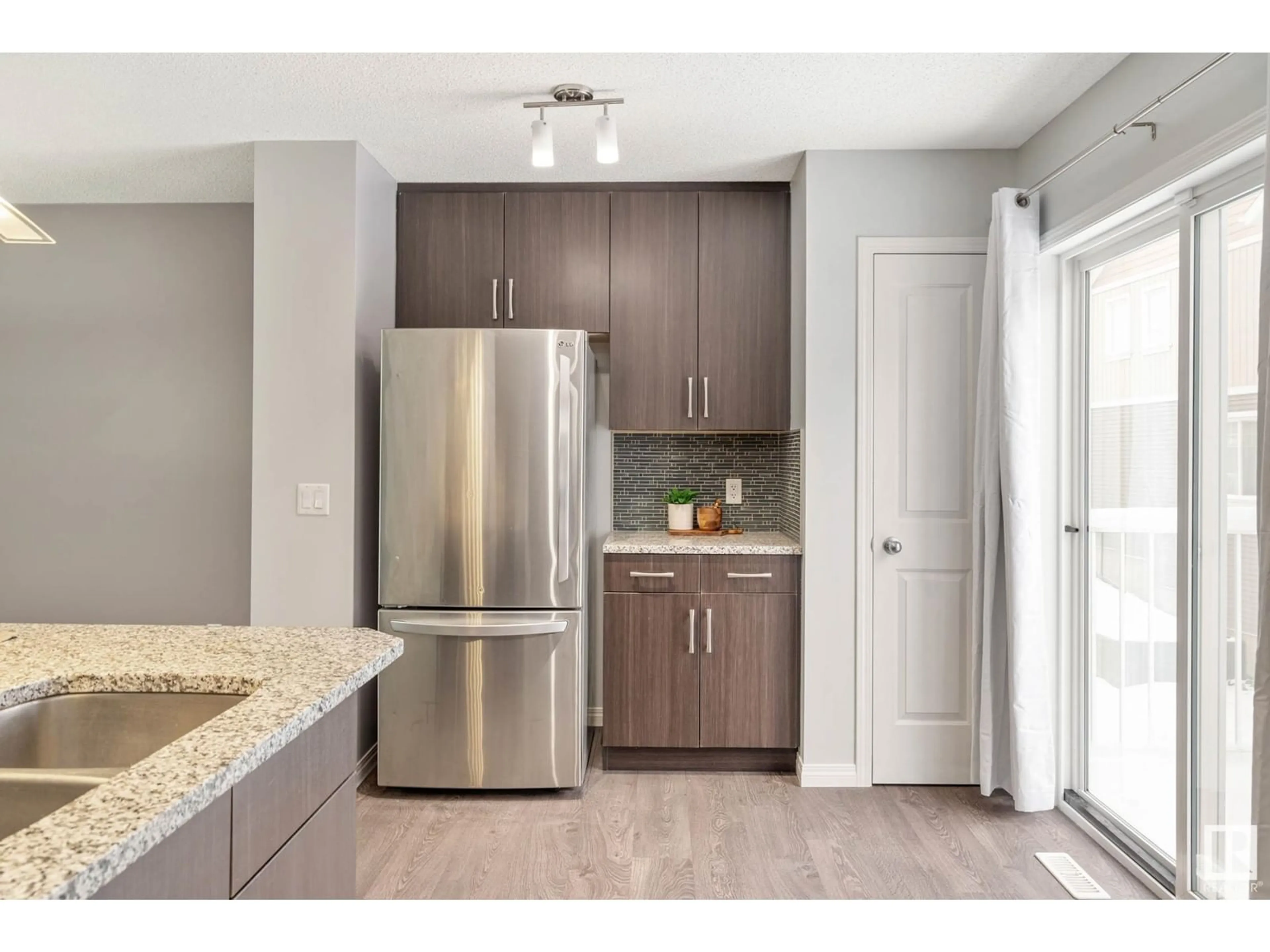 Open concept kitchen, unknown for #15 4050 SAVARYN DR SW, Edmonton Alberta T6X1R8