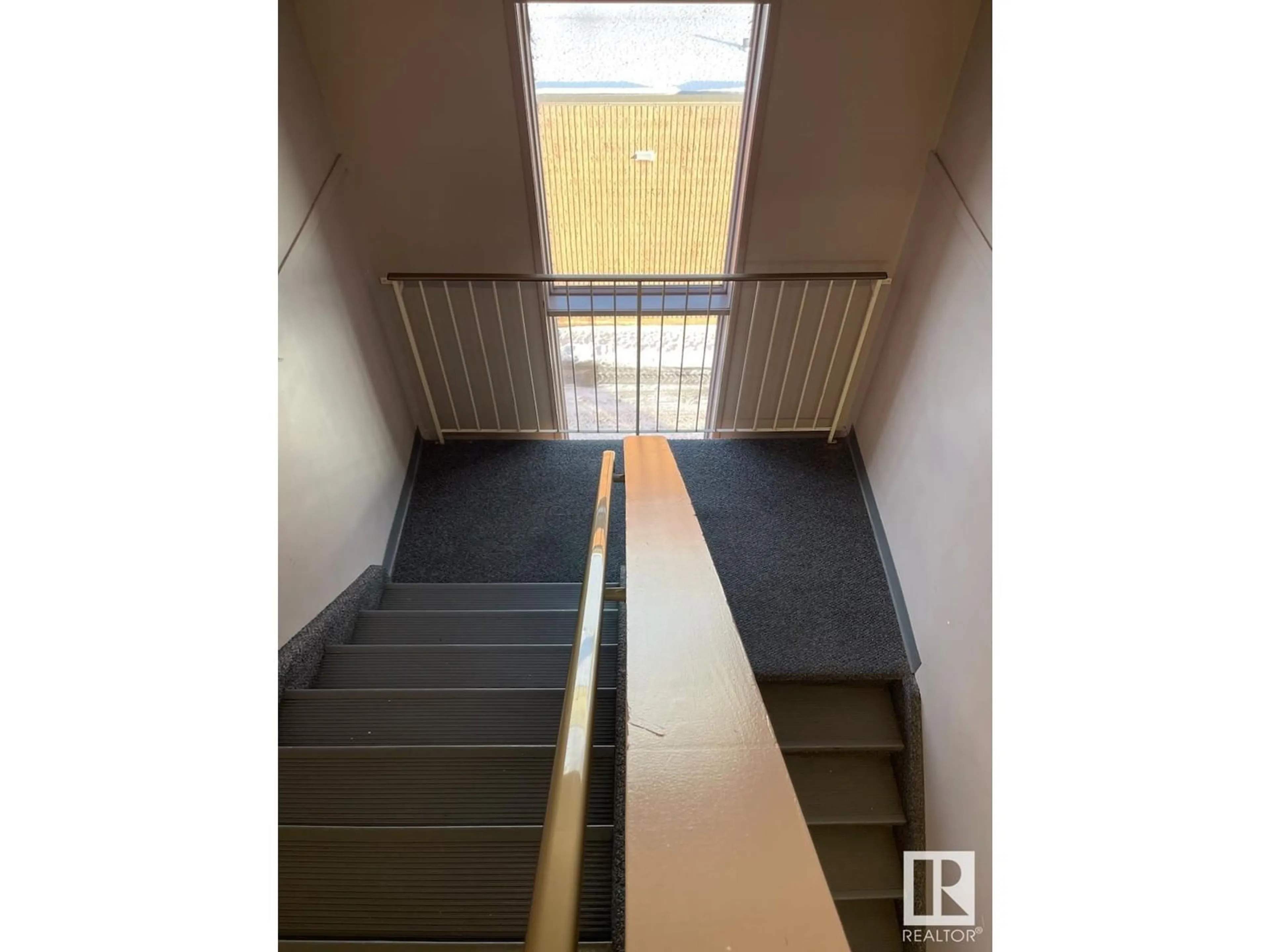 Stairs for #403 14908 26 ST NW, Edmonton Alberta T5Y2G4