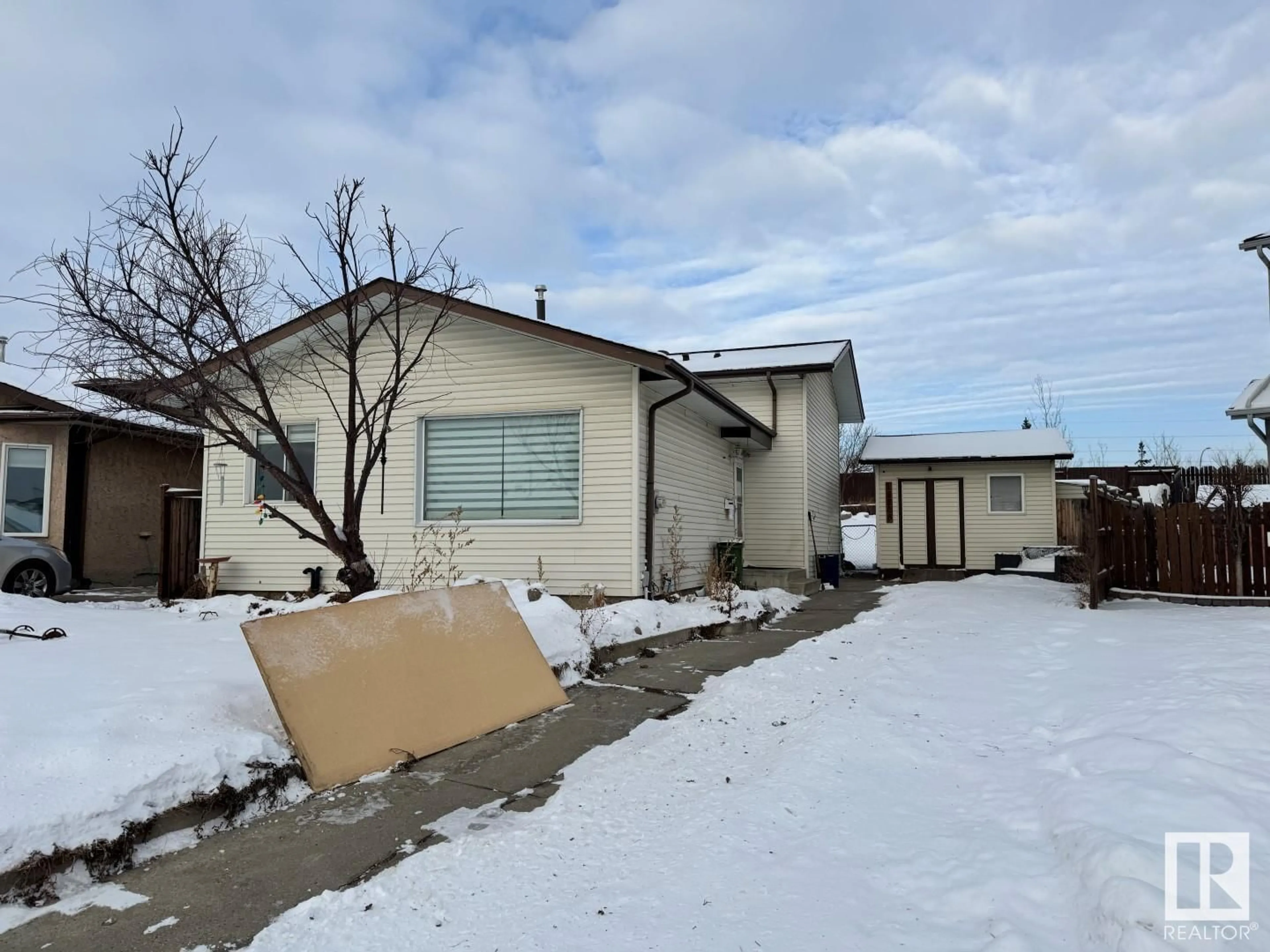 Unknown for 18808 78 AV NW, Edmonton Alberta T5T5J3