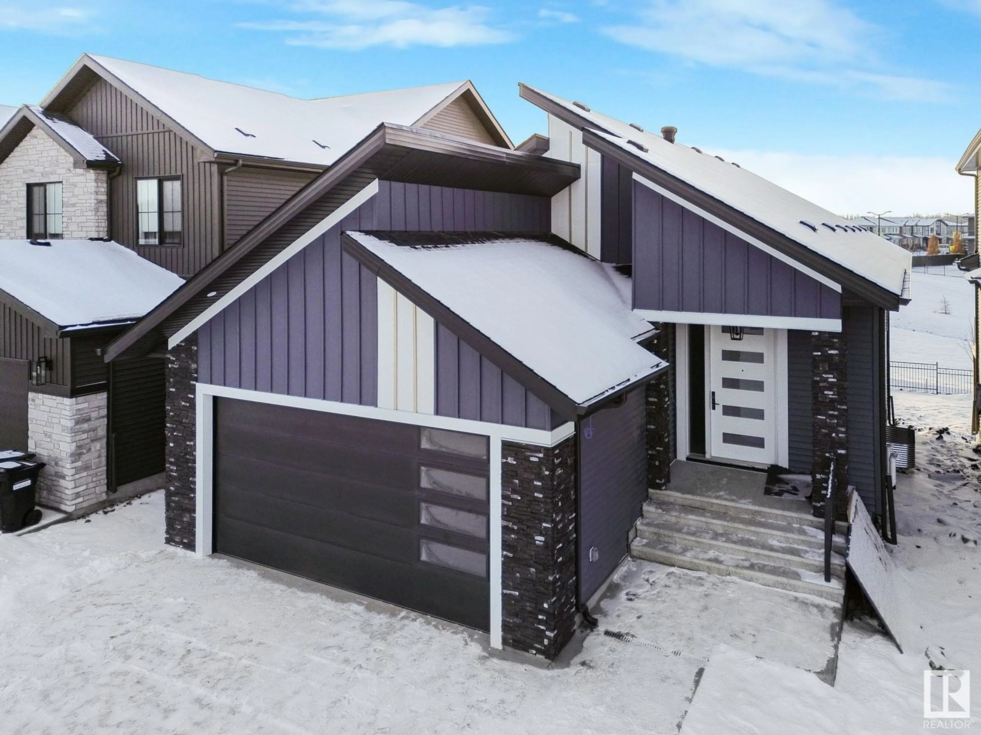 A pic from outside/outdoor area/front of a property/back of a property/a pic from drone, street for 7 Norwyck WY, Spruce Grove Alberta T7X3M1