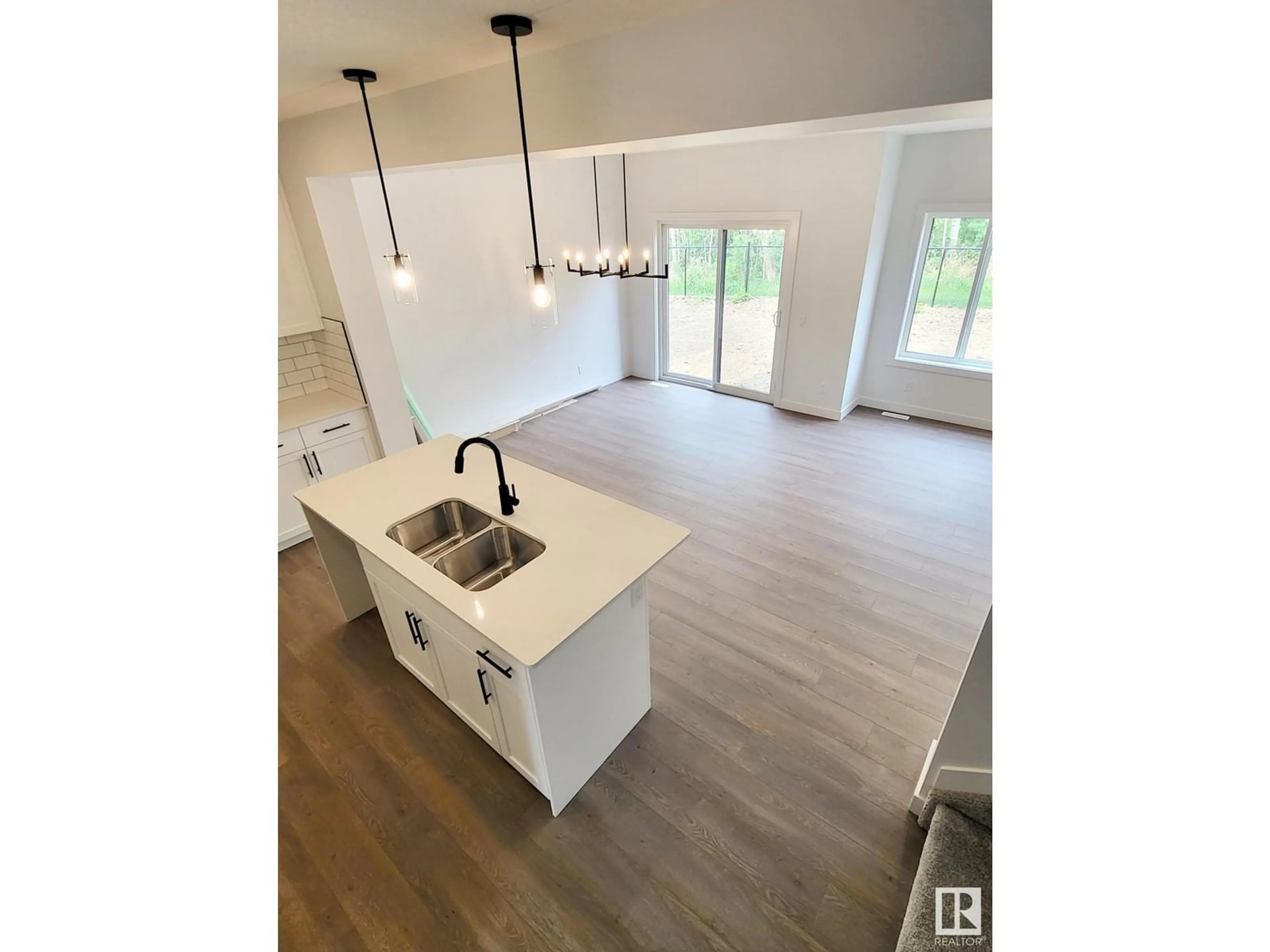 Open concept kitchen, unknown for 293 Rancher RD, Ardrossan Alberta T8E0B6