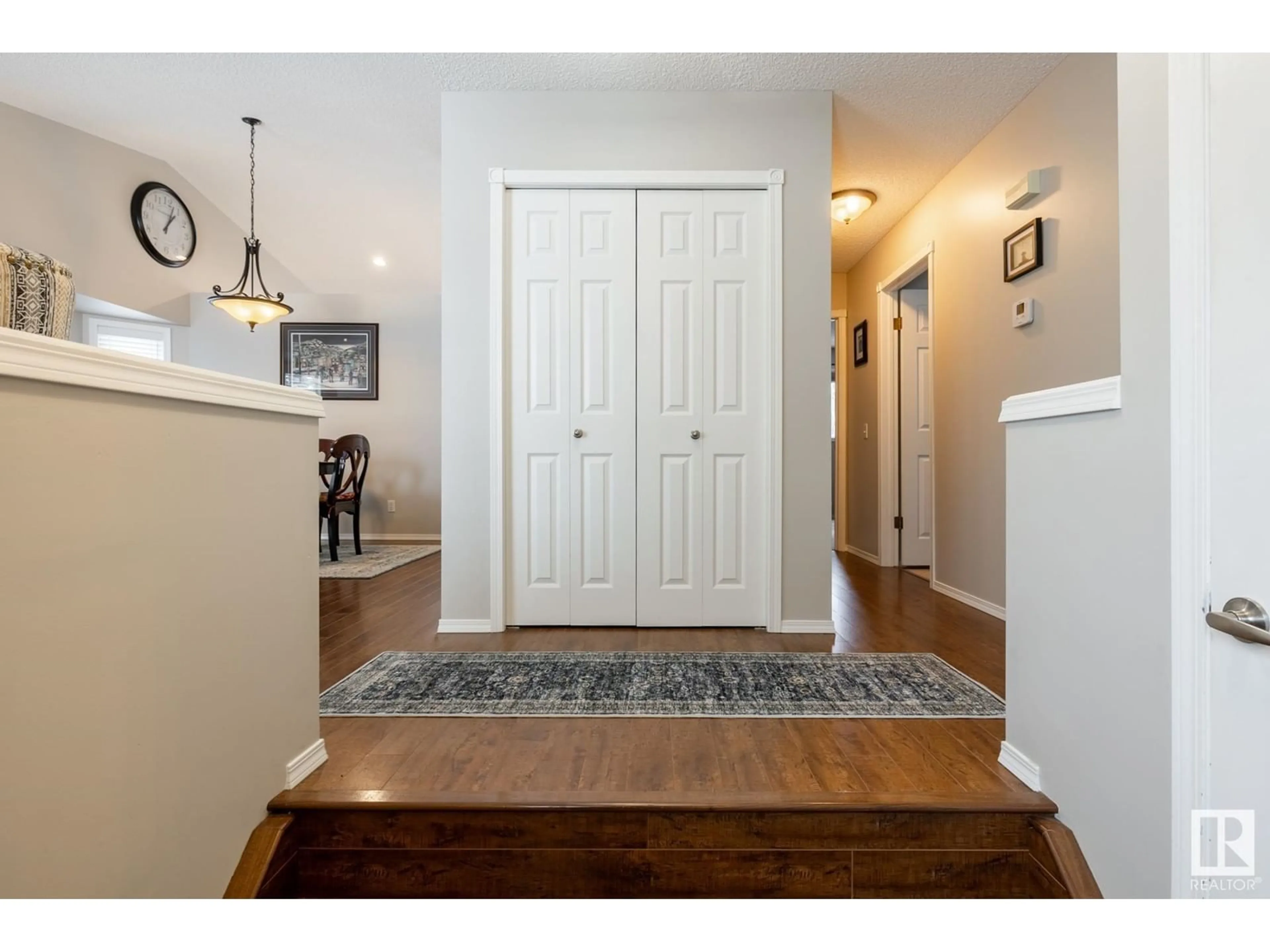 Indoor entryway for 5410 42 AV, Beaumont Alberta T4X1L8