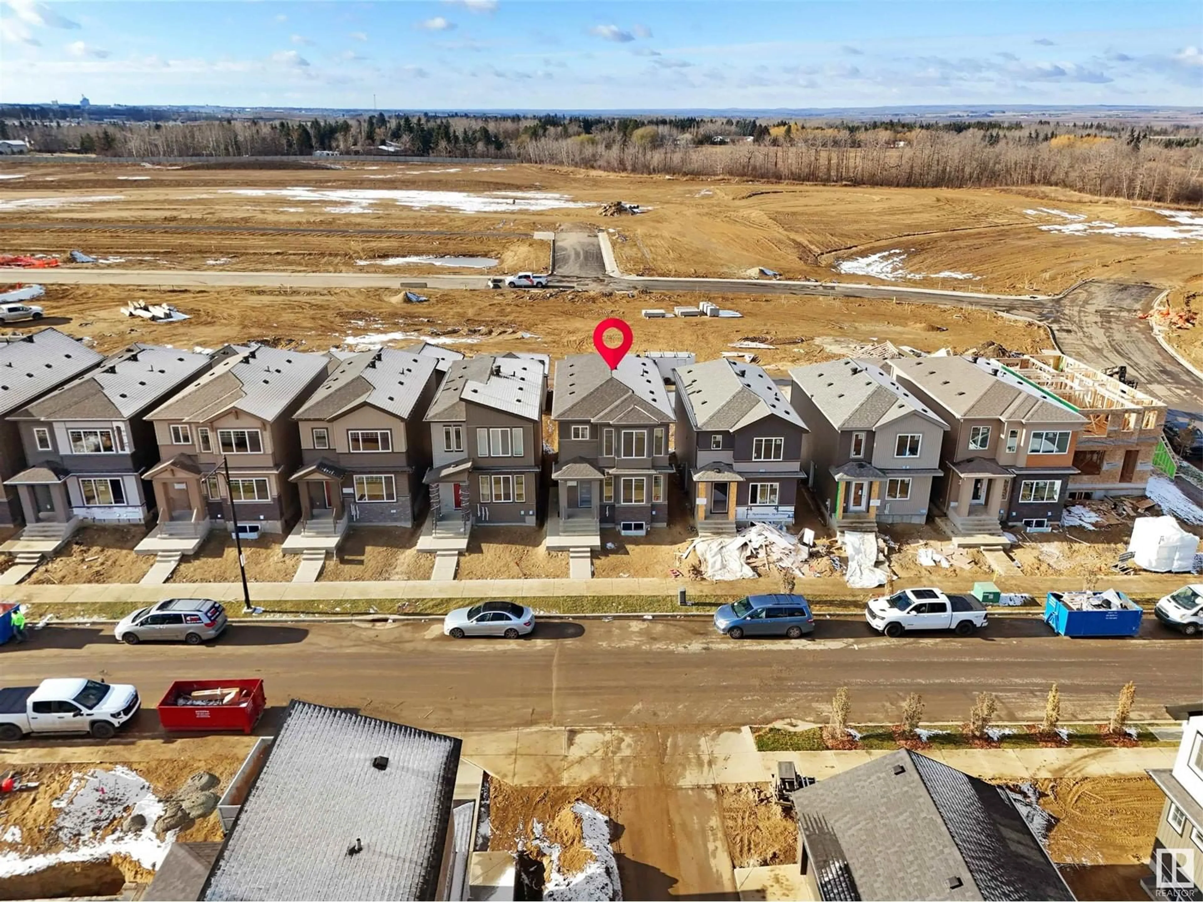 A pic from outside/outdoor area/front of a property/back of a property/a pic from drone, unknown for 1512 SISKIN LINK LI NW, Edmonton Alberta T5S0S6