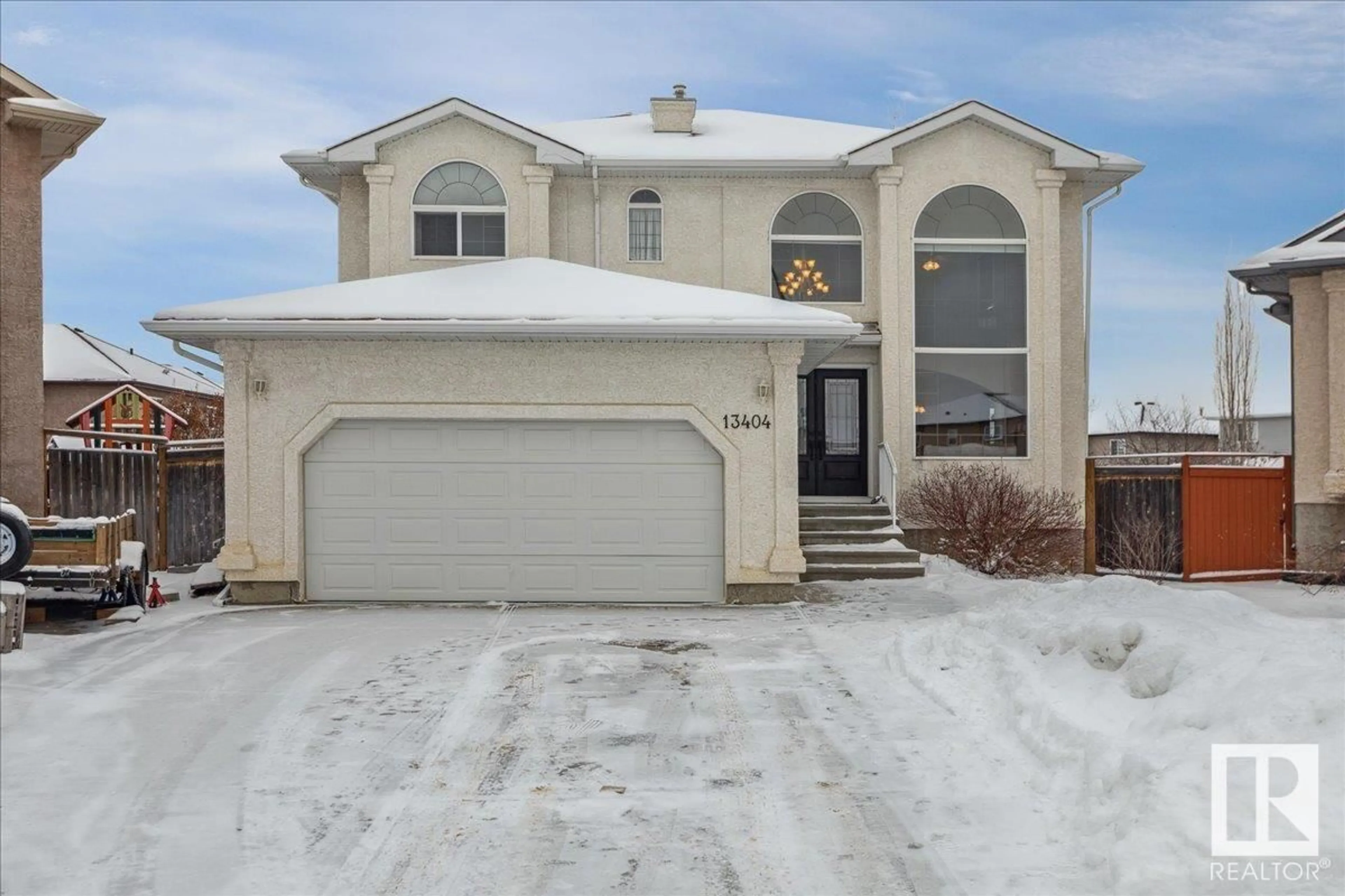 Home with vinyl exterior material, street for 13404 162 AV NW, Edmonton Alberta T6V0C1