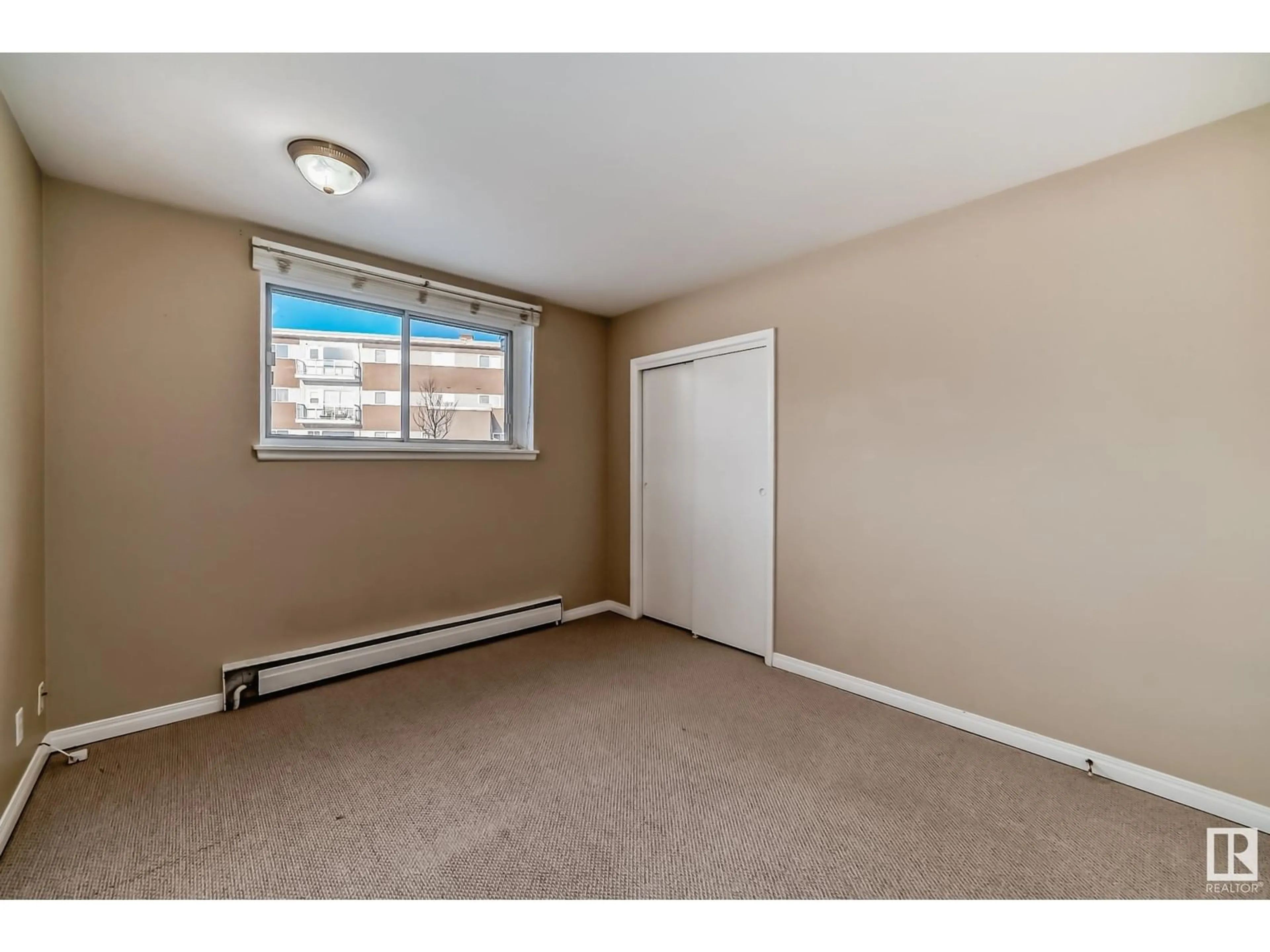 A pic of a room for #16 9740 62 ST NW, Edmonton Alberta T6B1P6