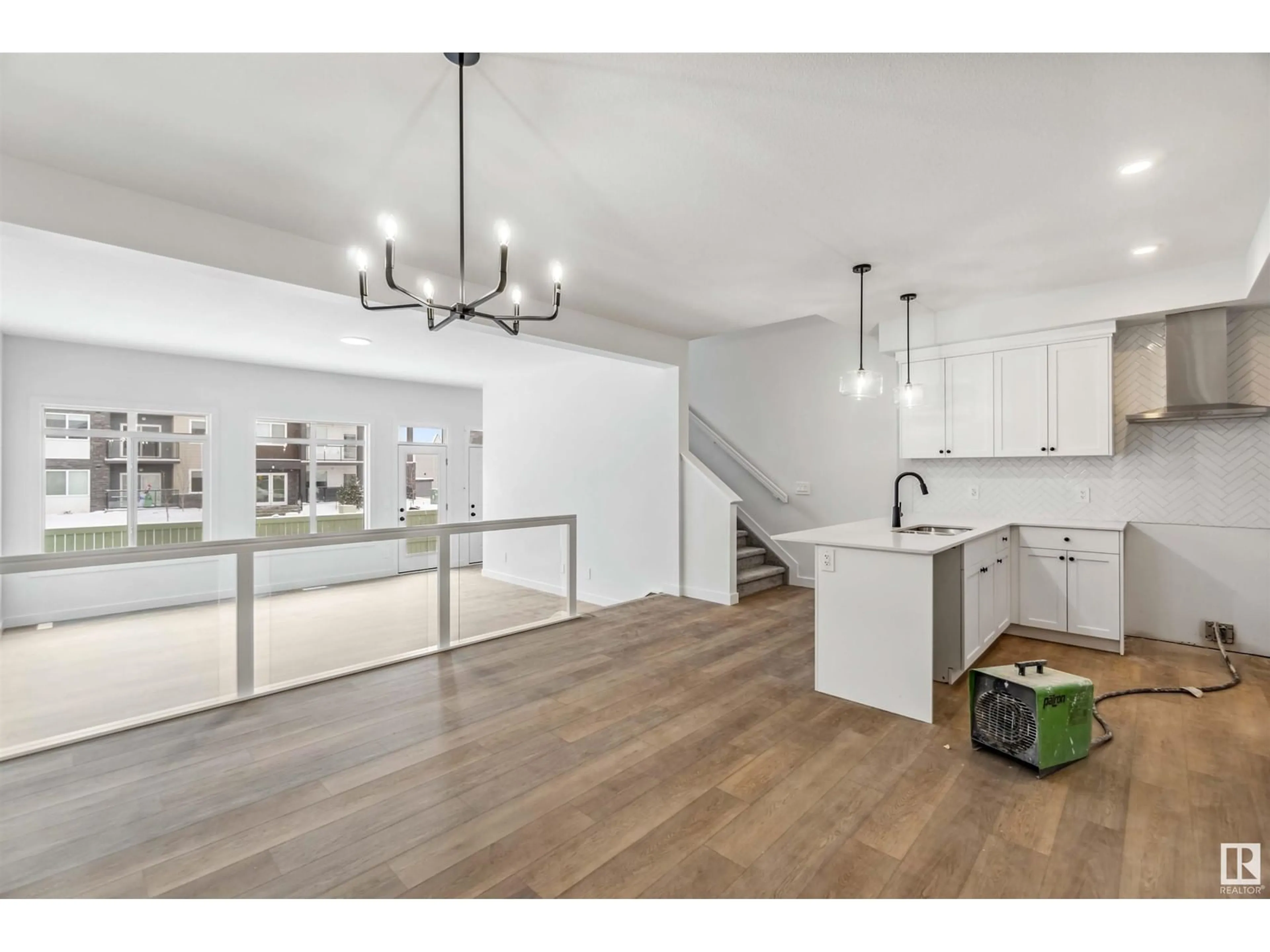 Open concept kitchen, unknown for 21315 36 AV NW, Edmonton Alberta T6M3C1