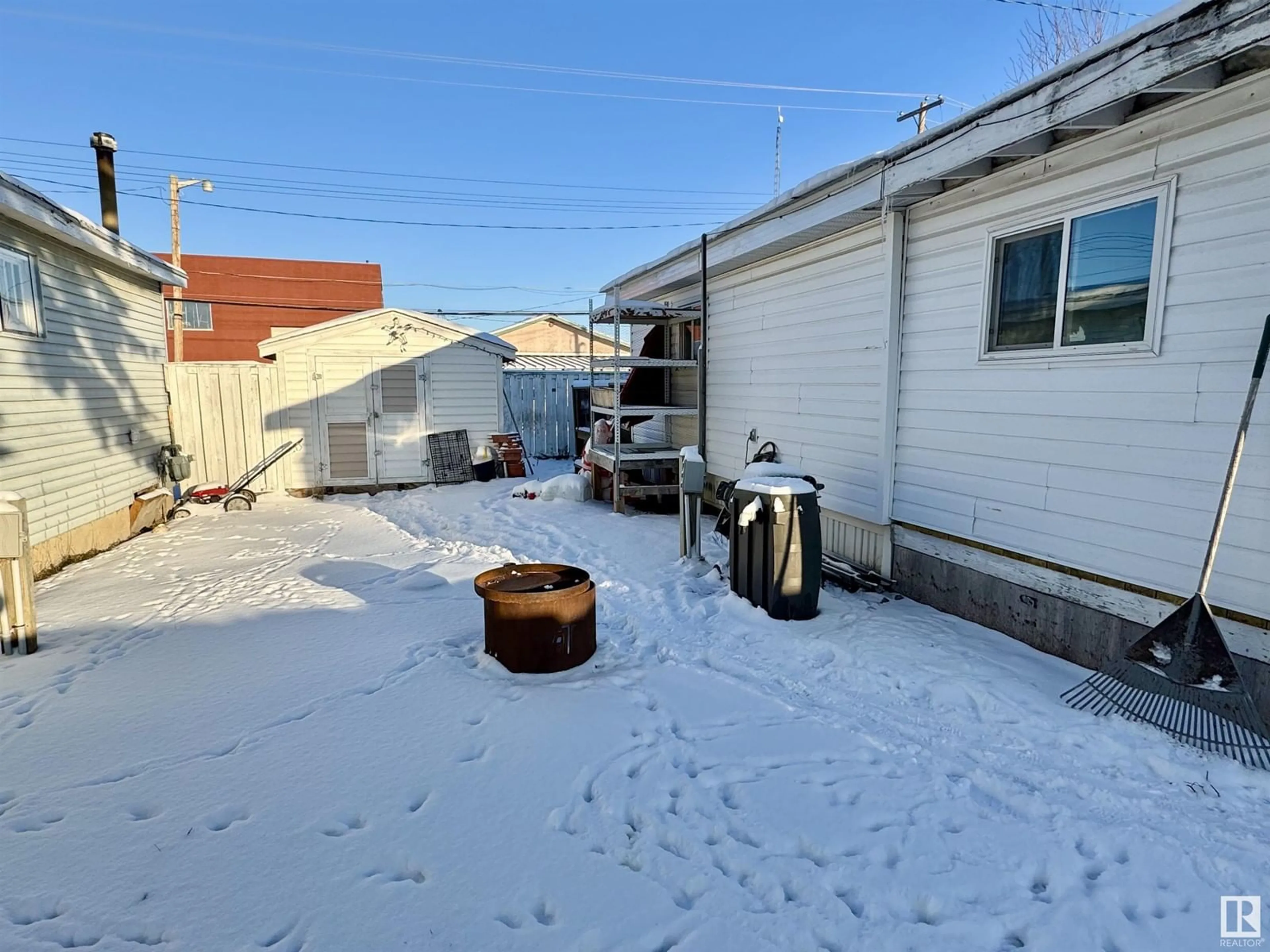 A pic from outside/outdoor area/front of a property/back of a property/a pic from drone, street for #19 5302 53 AV, Drayton Valley Alberta T7A1R1