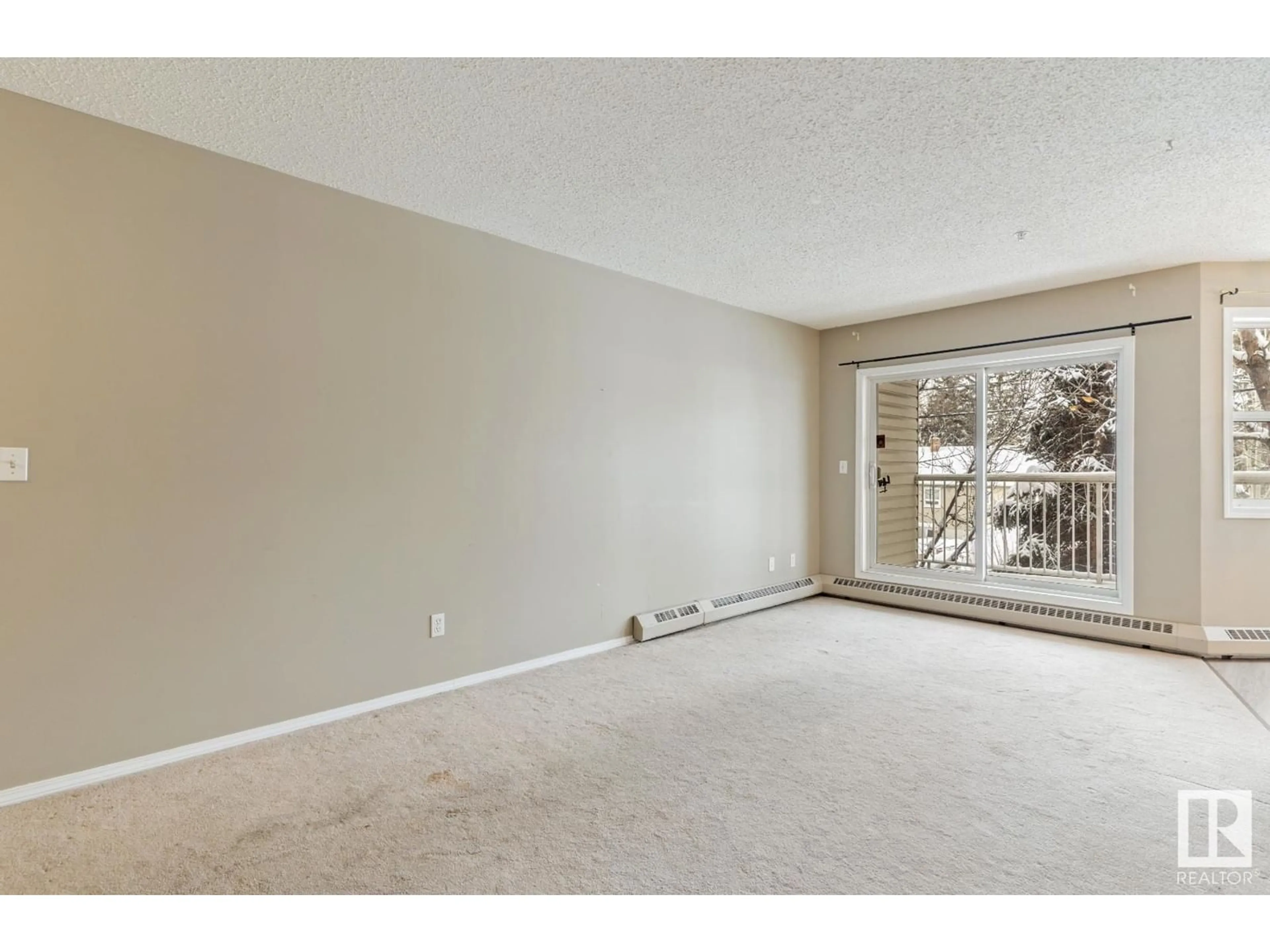 A pic of a room for #204 12110 119 Ave NW, Edmonton Alberta T5L5G9