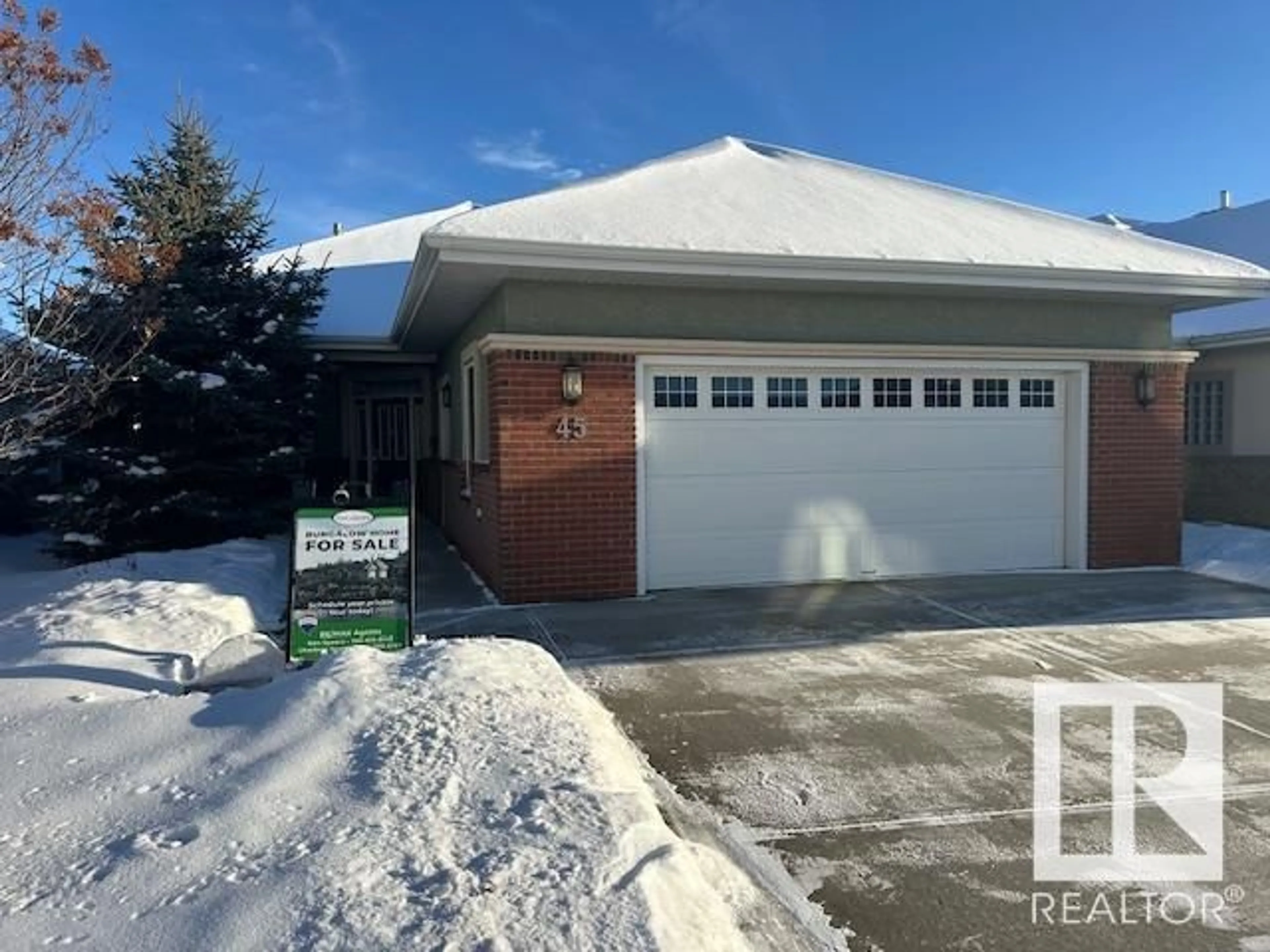 Indoor garage for #45 18343 LESSARD RD NW, Edmonton Alberta T6M0A2