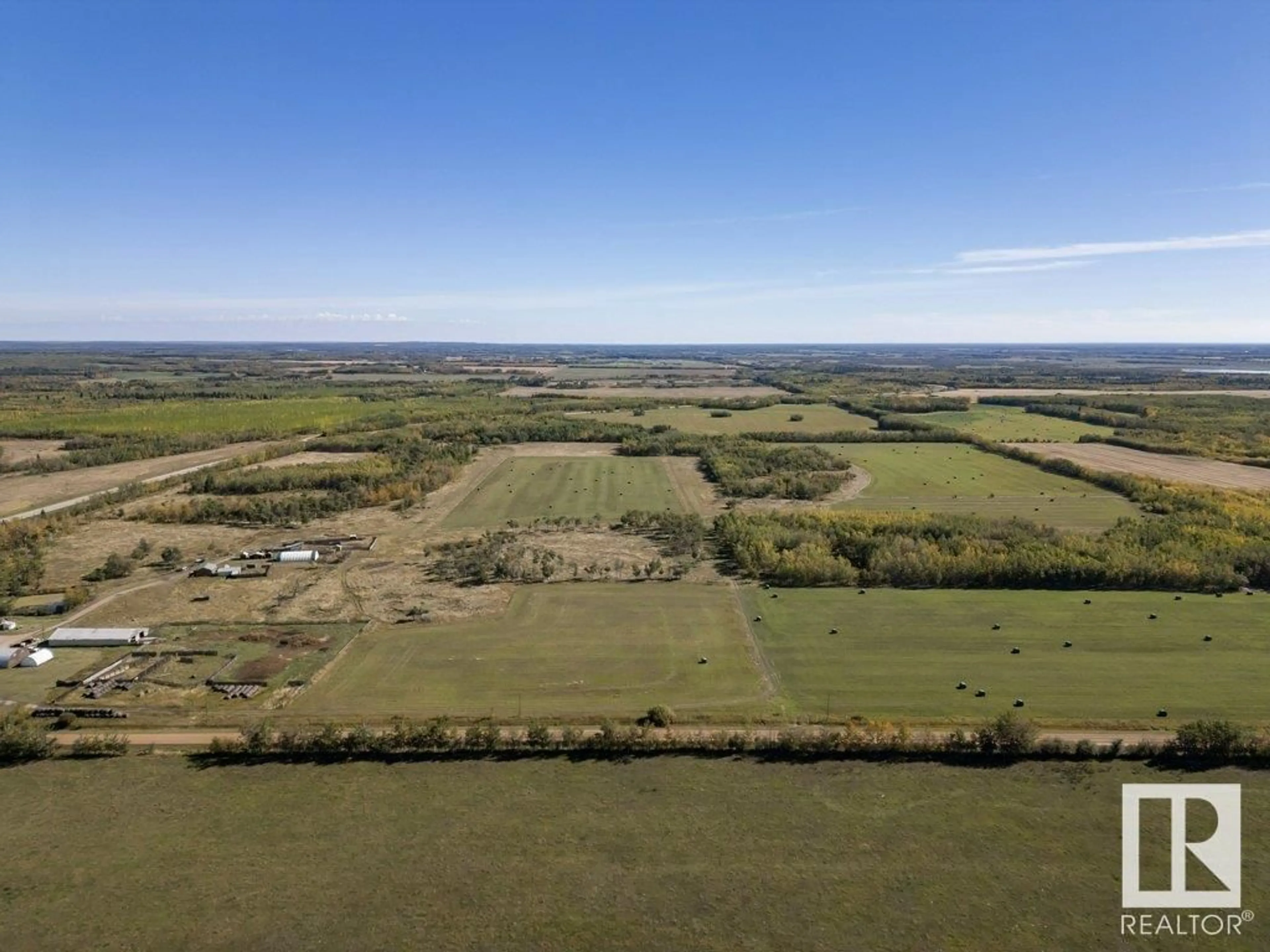 A pic from outside/outdoor area/front of a property/back of a property/a pic from drone, unknown for 14722 Hwy 28, Rural Smoky Lake County Alberta T0A3C0