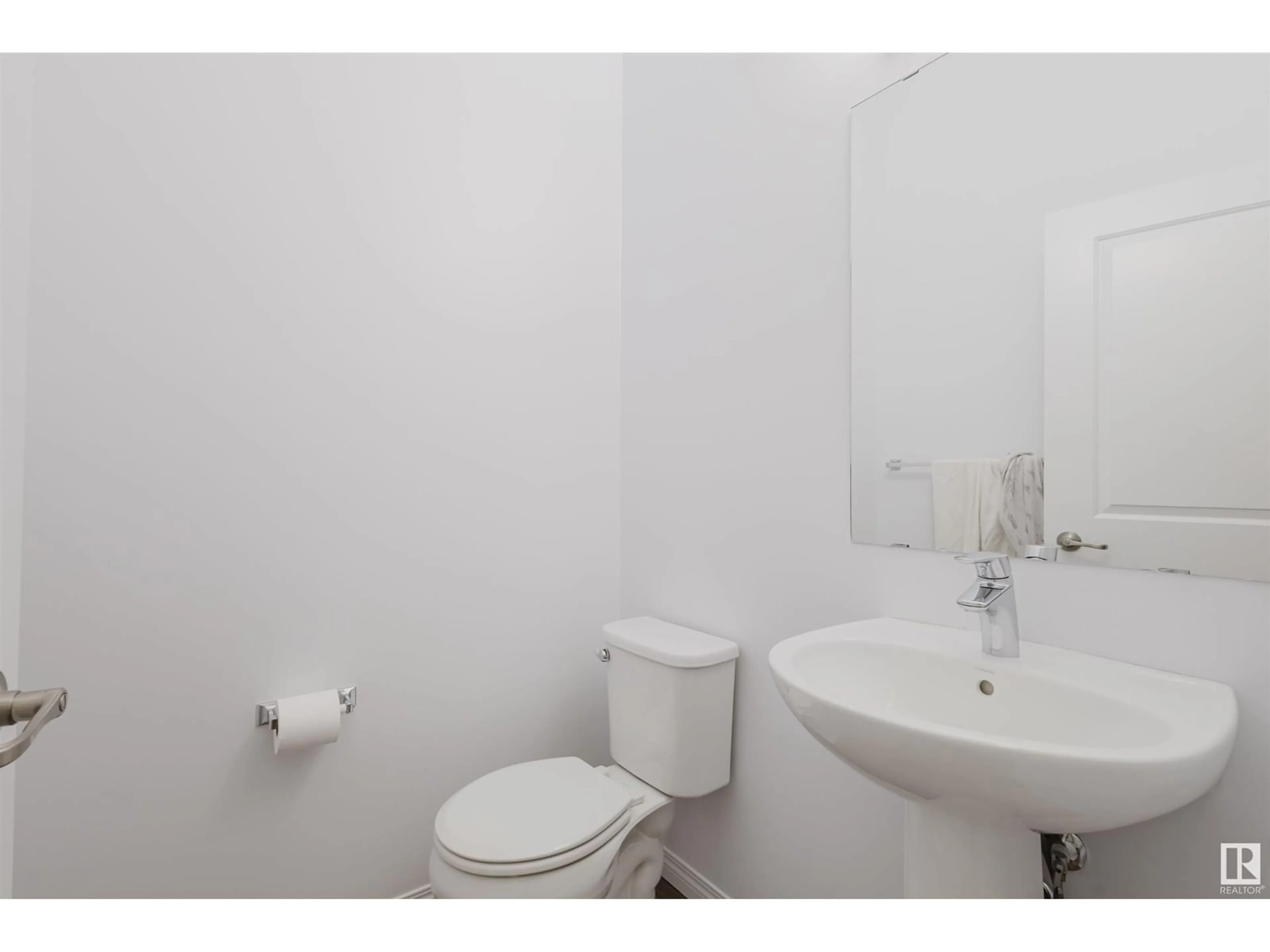 Standard bathroom, floor is not visible for 192 STURTZ BN, Leduc Alberta T9E1E1