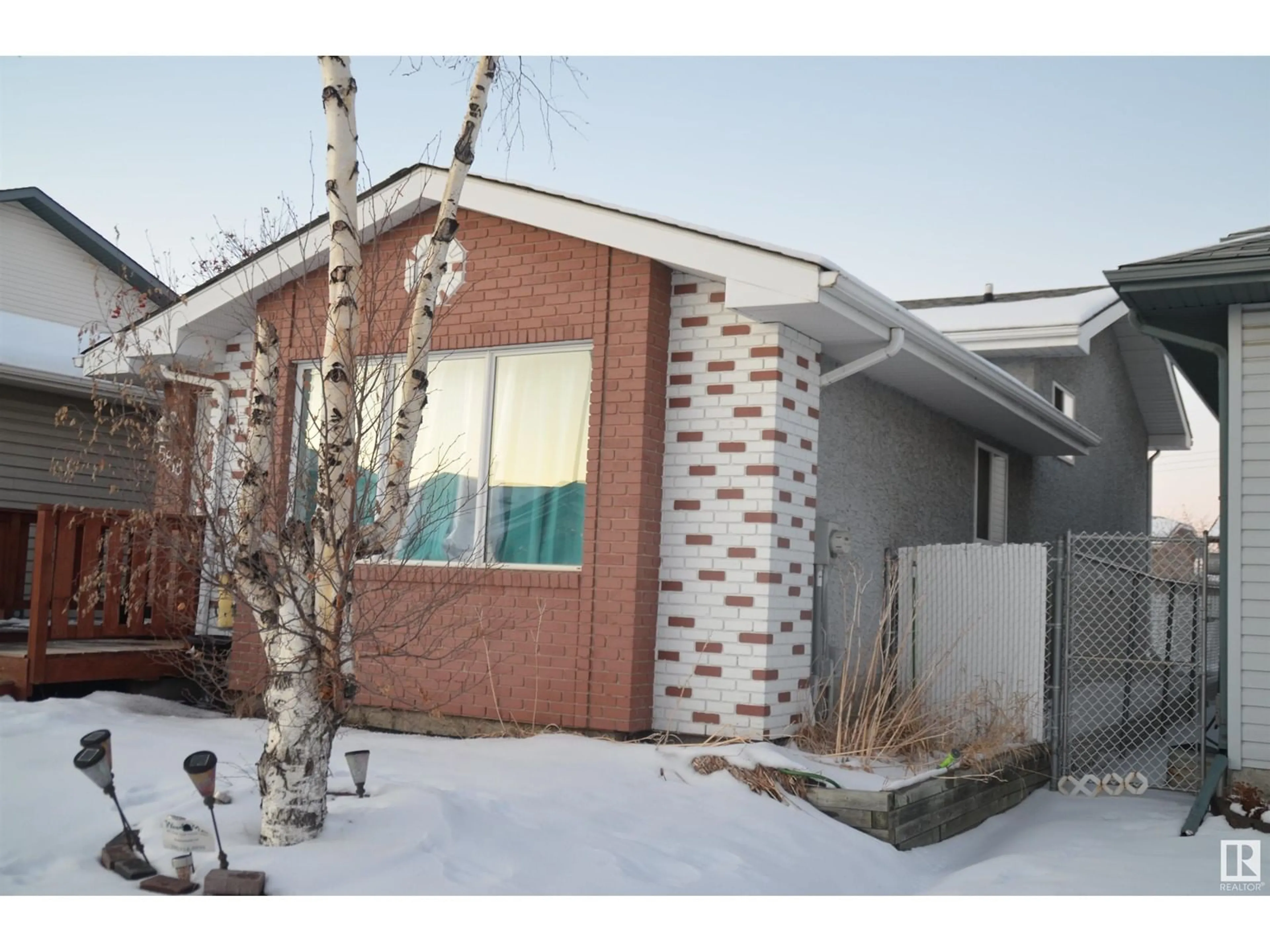 Unknown for 5818 162A AV NW, Edmonton Alberta T5Y2W2