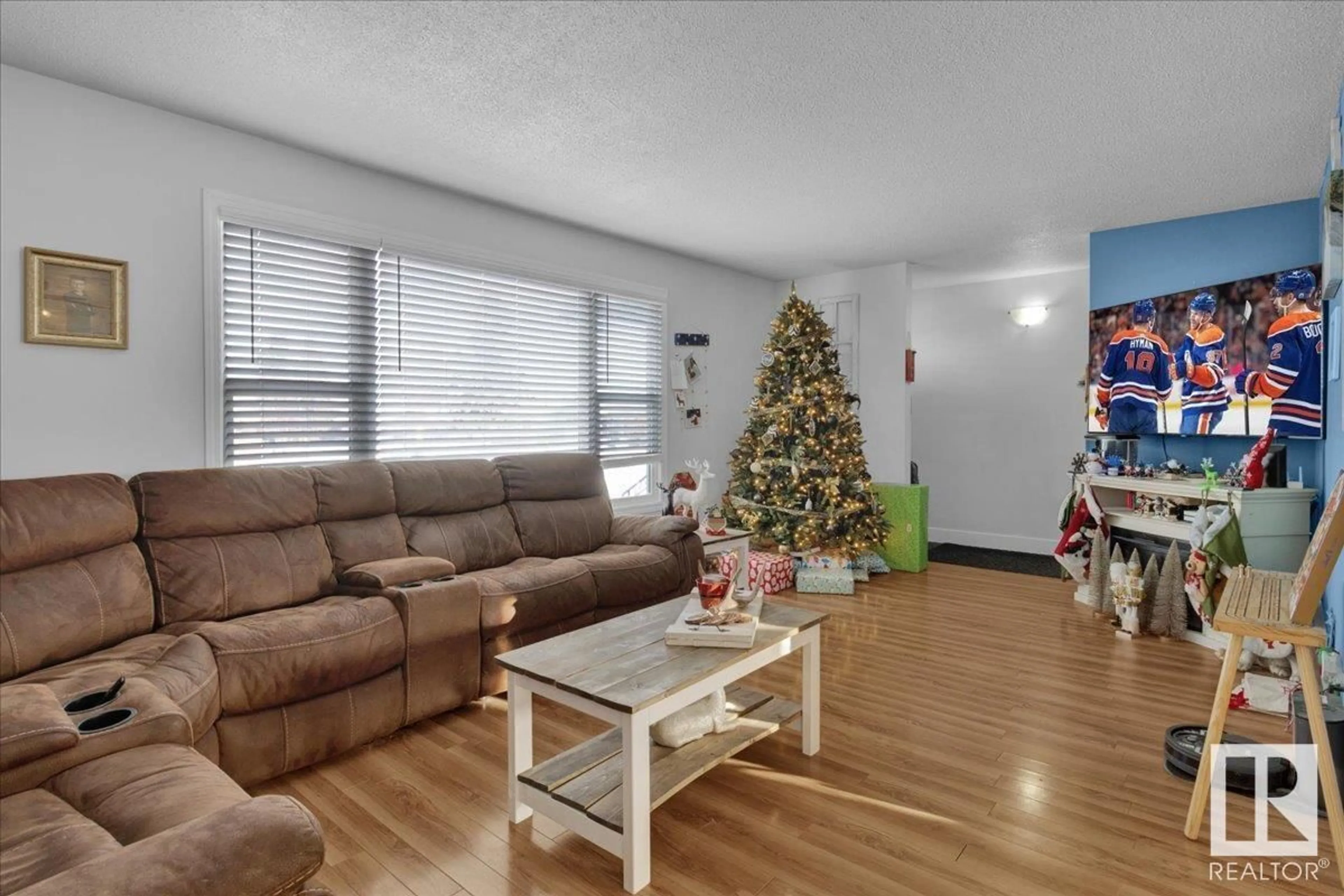 Living room with furniture, unknown for 4703 51A AV, Bon Accord Alberta T0A0K0